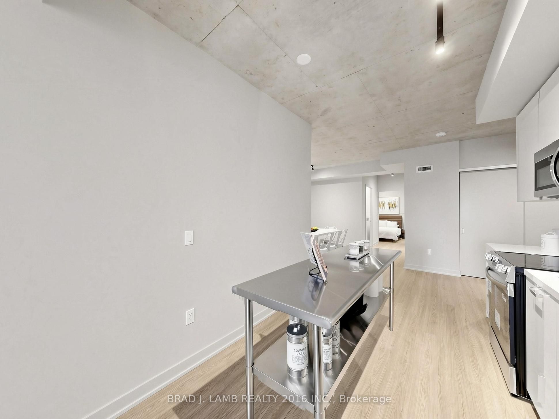 284 King Street E 404 Property Photo 14