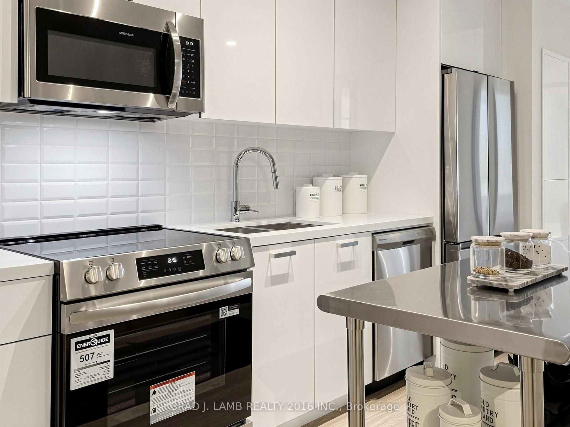 284 King Street E 404 Property Photo 17