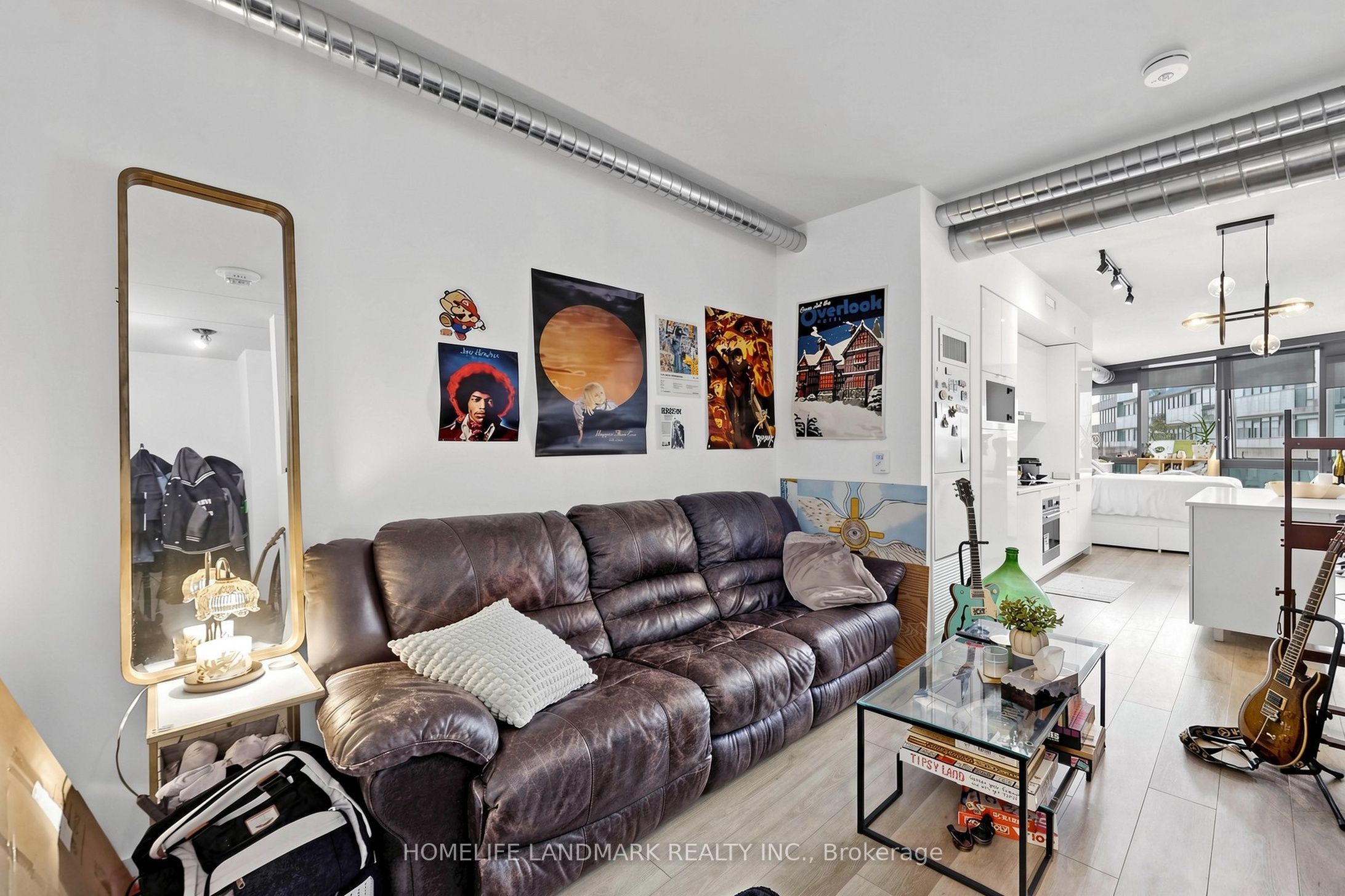21 Lawren Harris Square 801 Property Photo 13