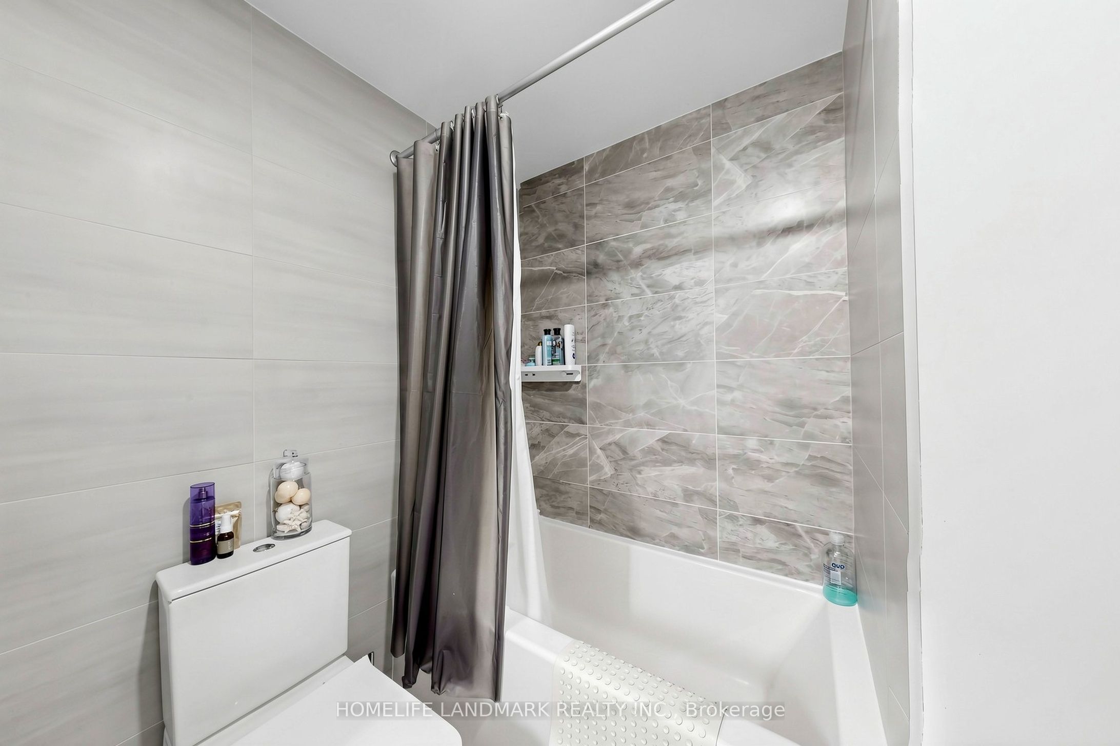 21 Lawren Harris Square 801 Property Photo 20