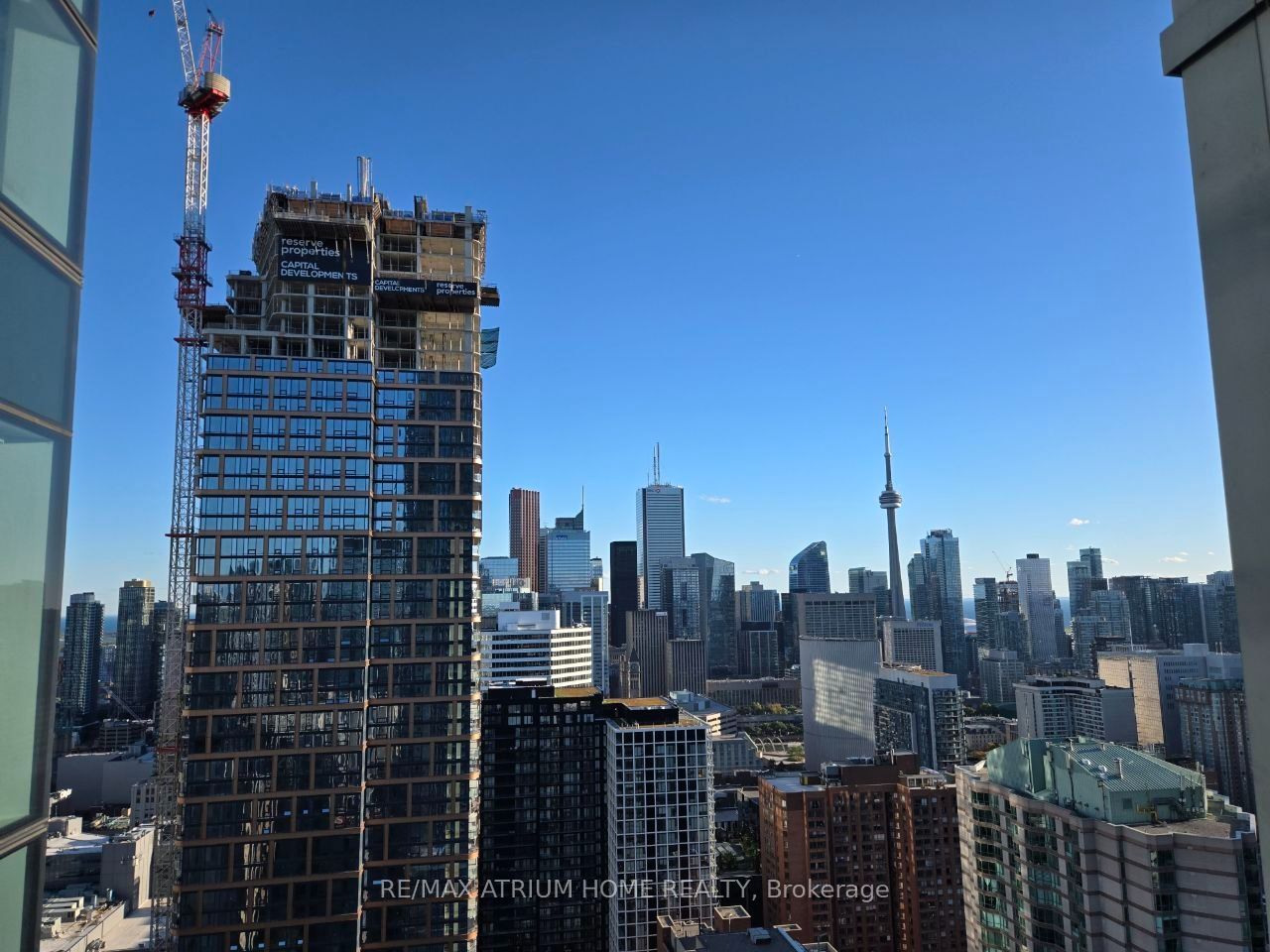 386 Yonge Street 3910 Property Photo 1