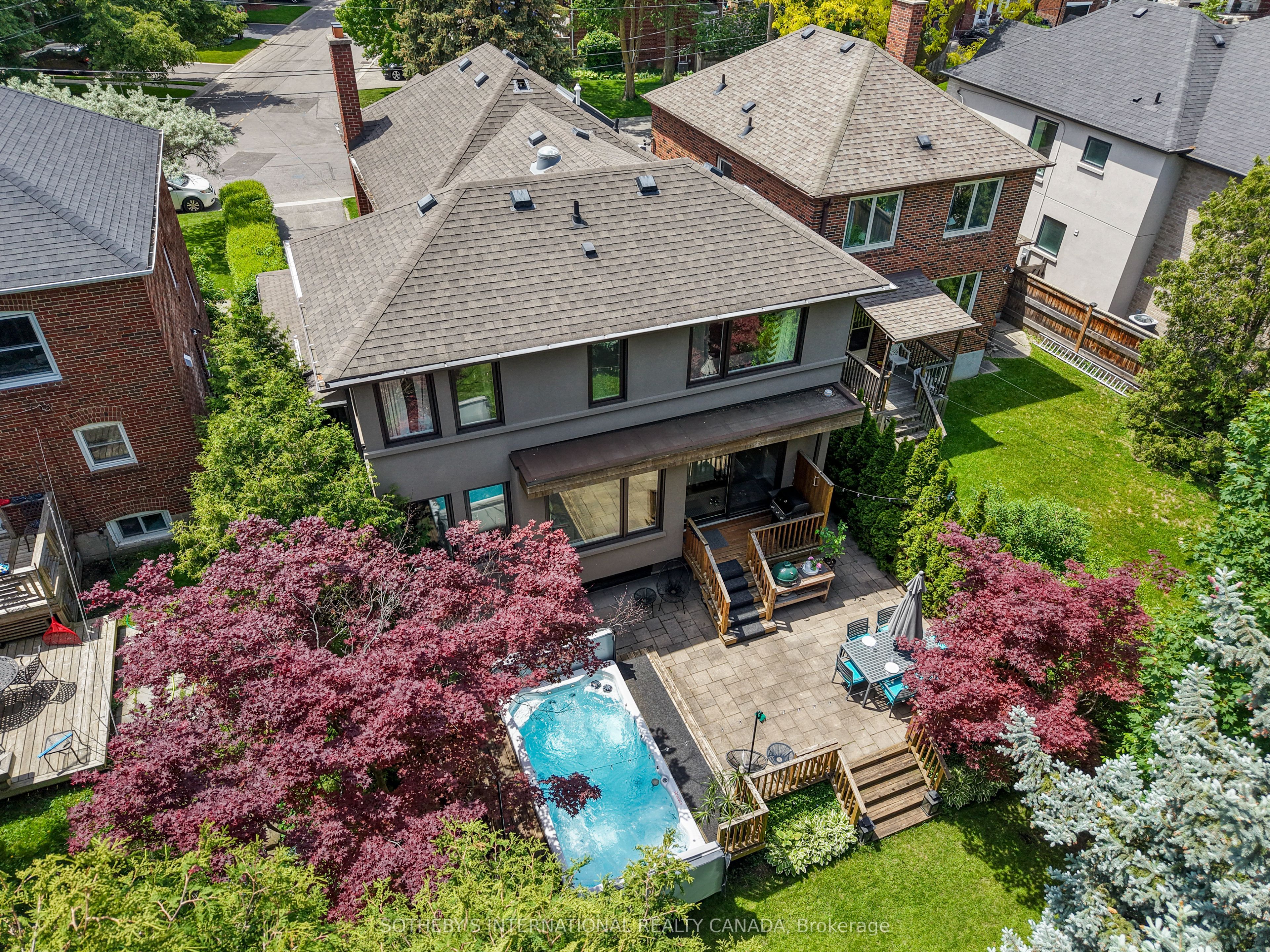 35 Belgrave Avenue Property Photo 3