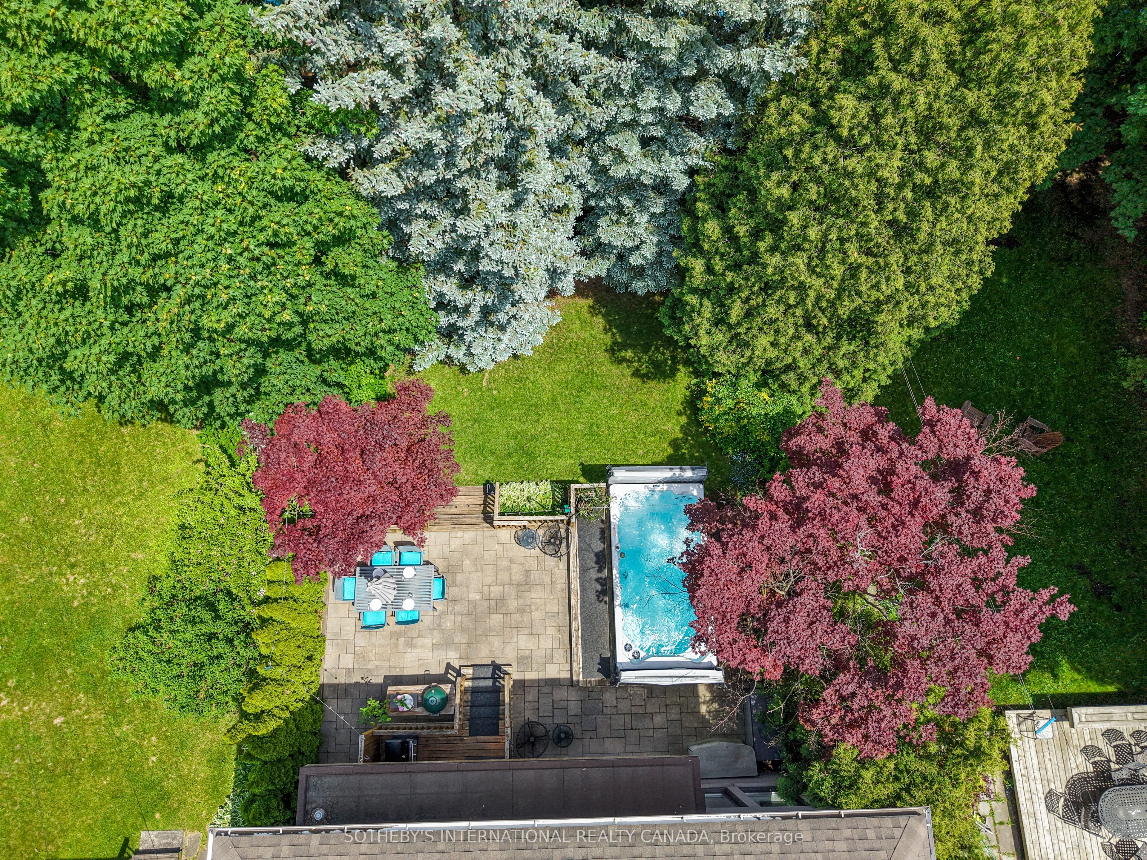 35 Belgrave Avenue Property Photo 4