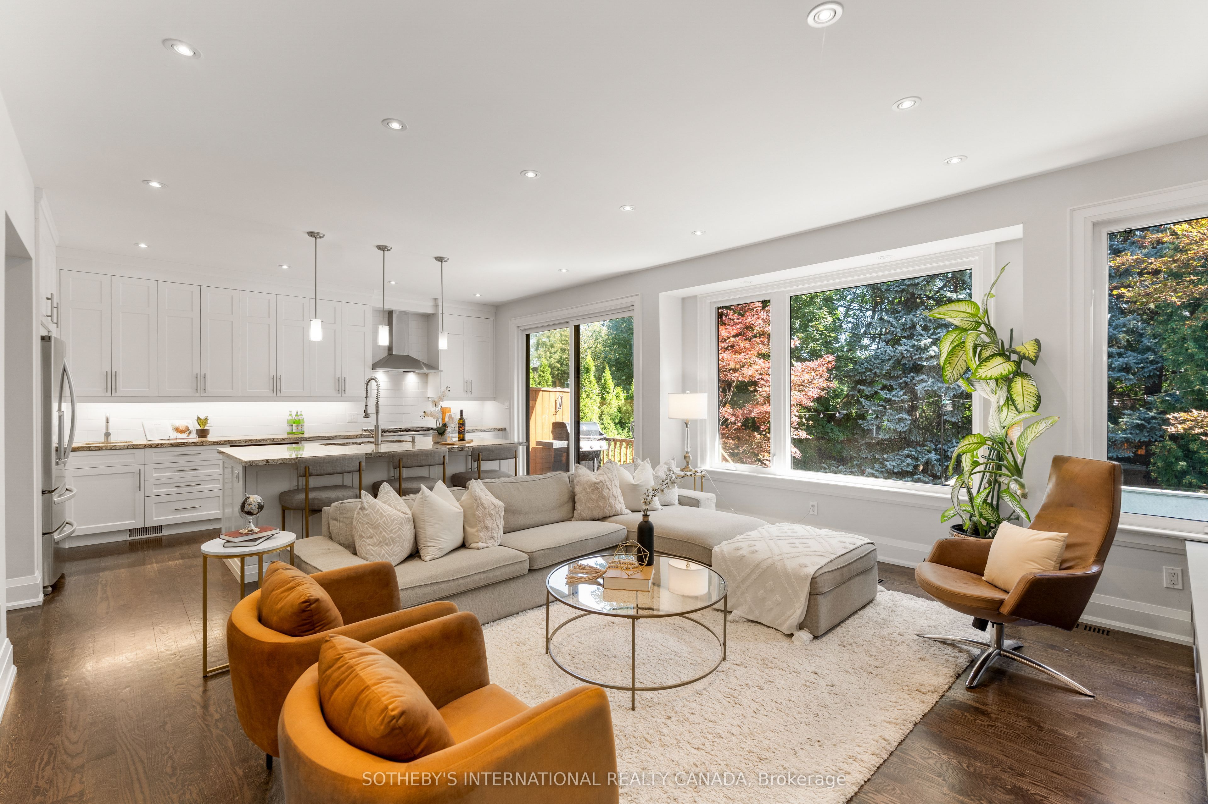 35 Belgrave Avenue Property Photo 12