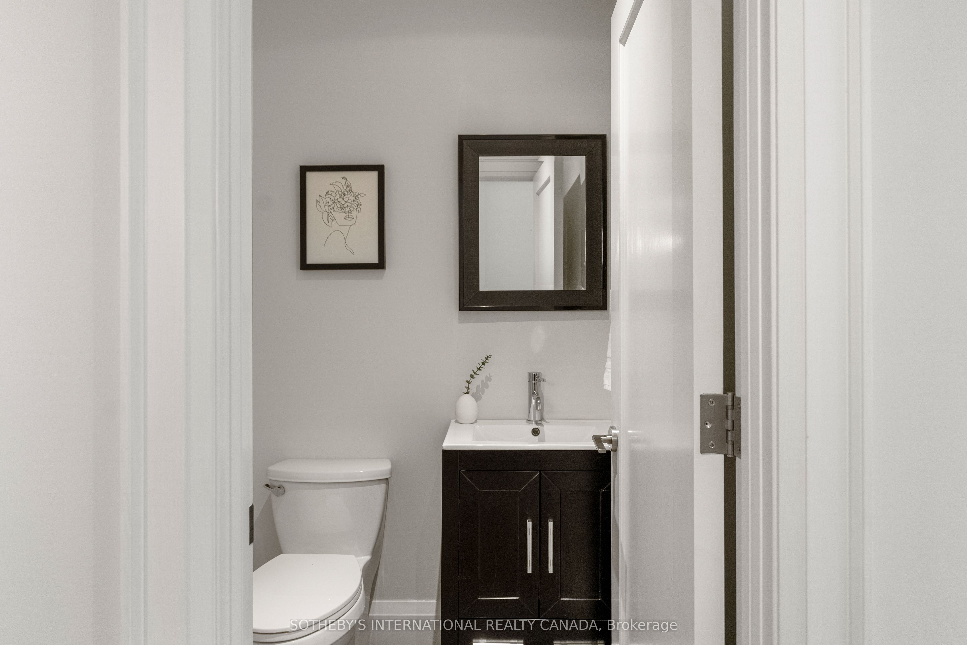 35 Belgrave Avenue Property Photo 20