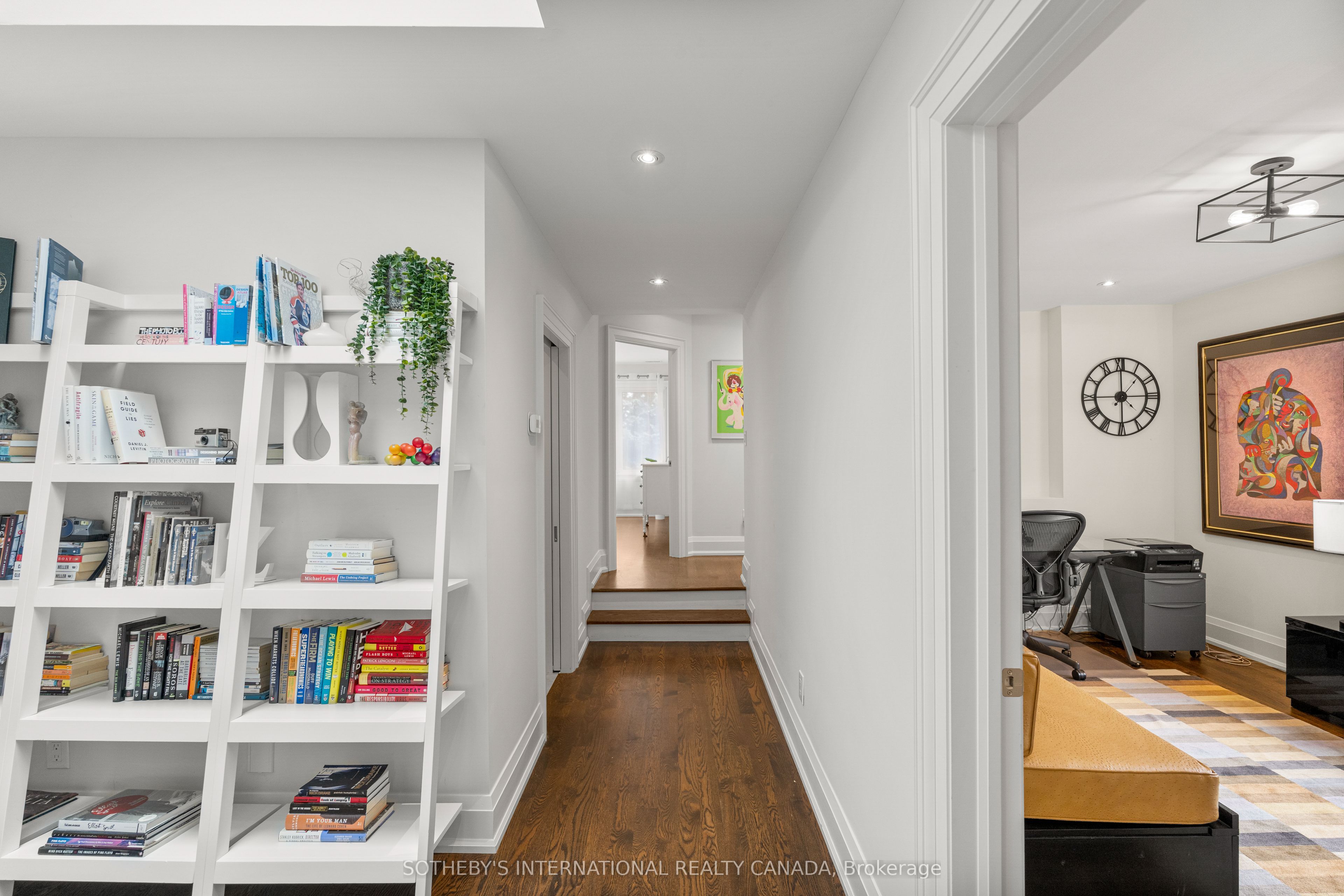 35 Belgrave Avenue Property Photo 27