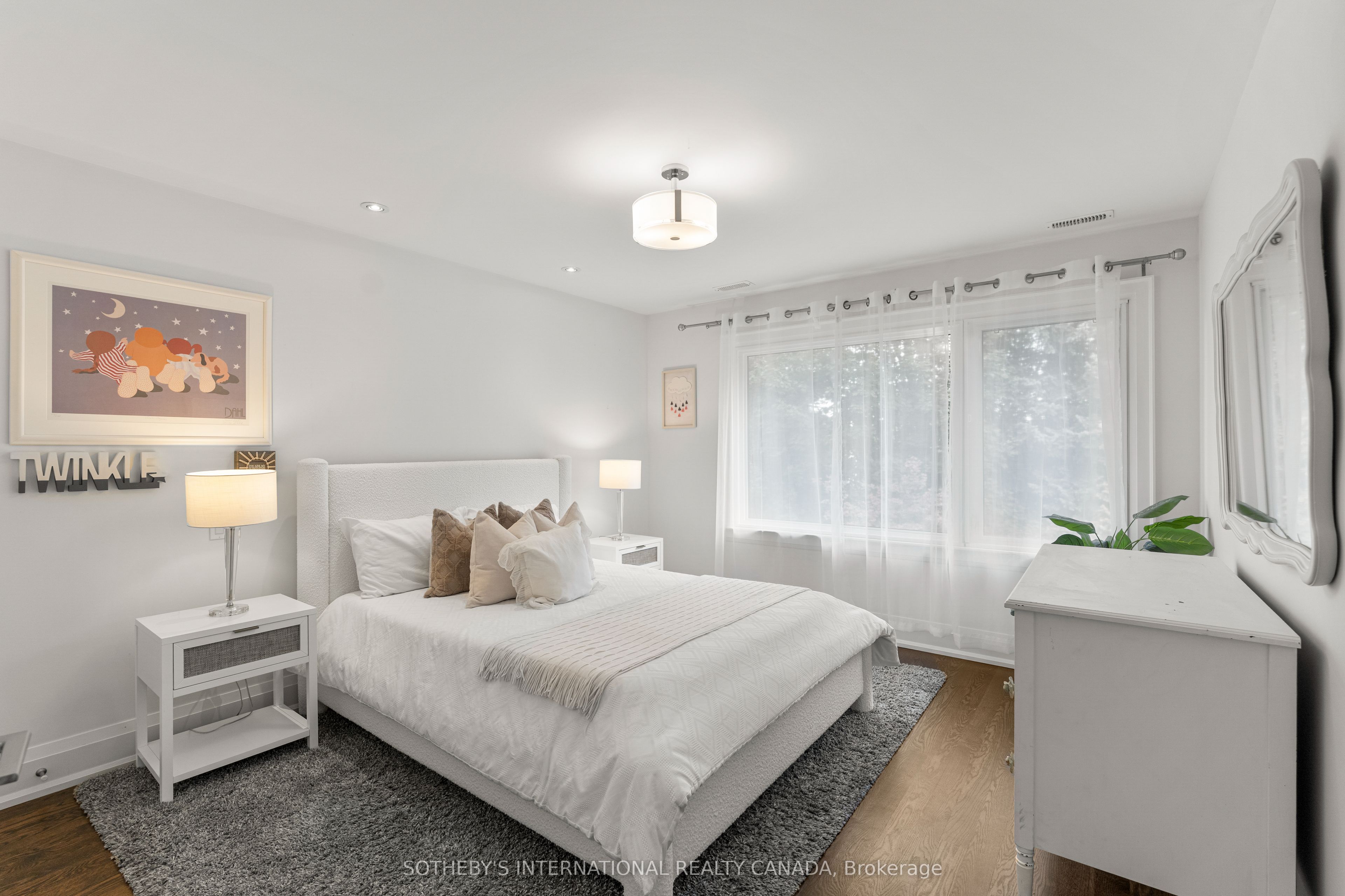 35 Belgrave Avenue Property Photo 28