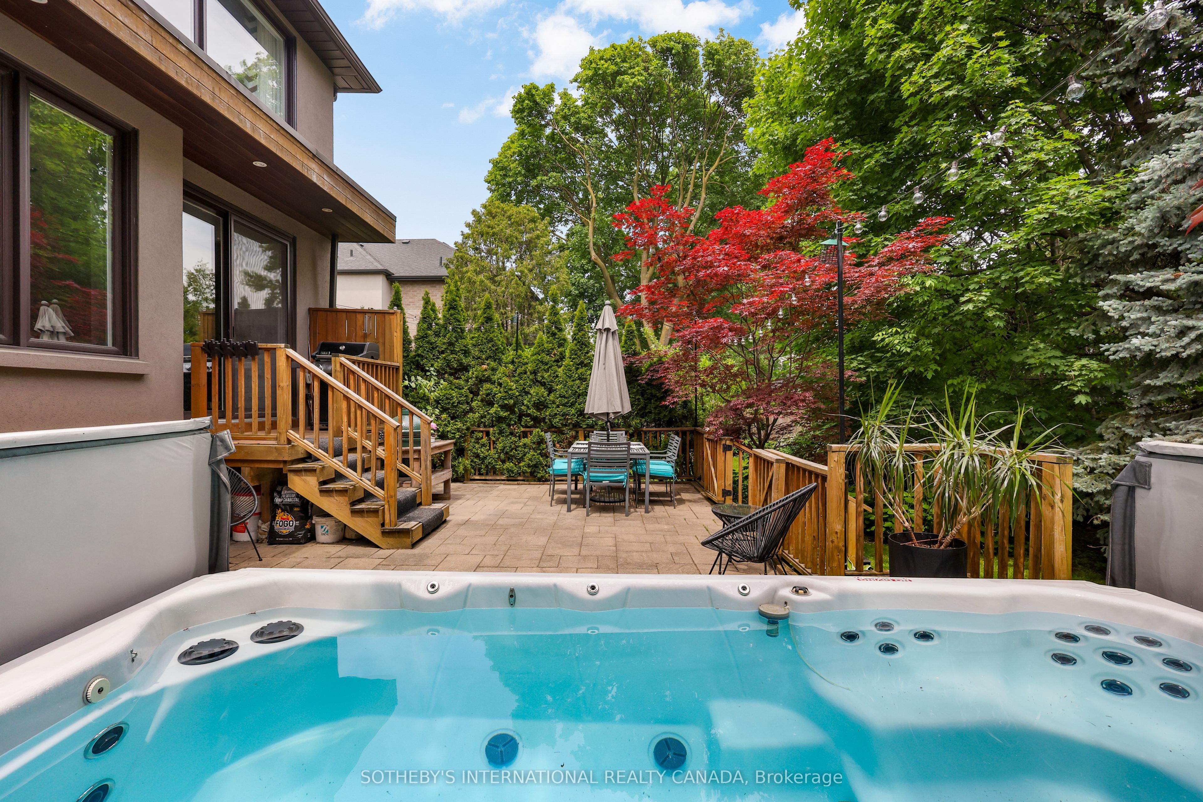 35 Belgrave Avenue Property Photo 44
