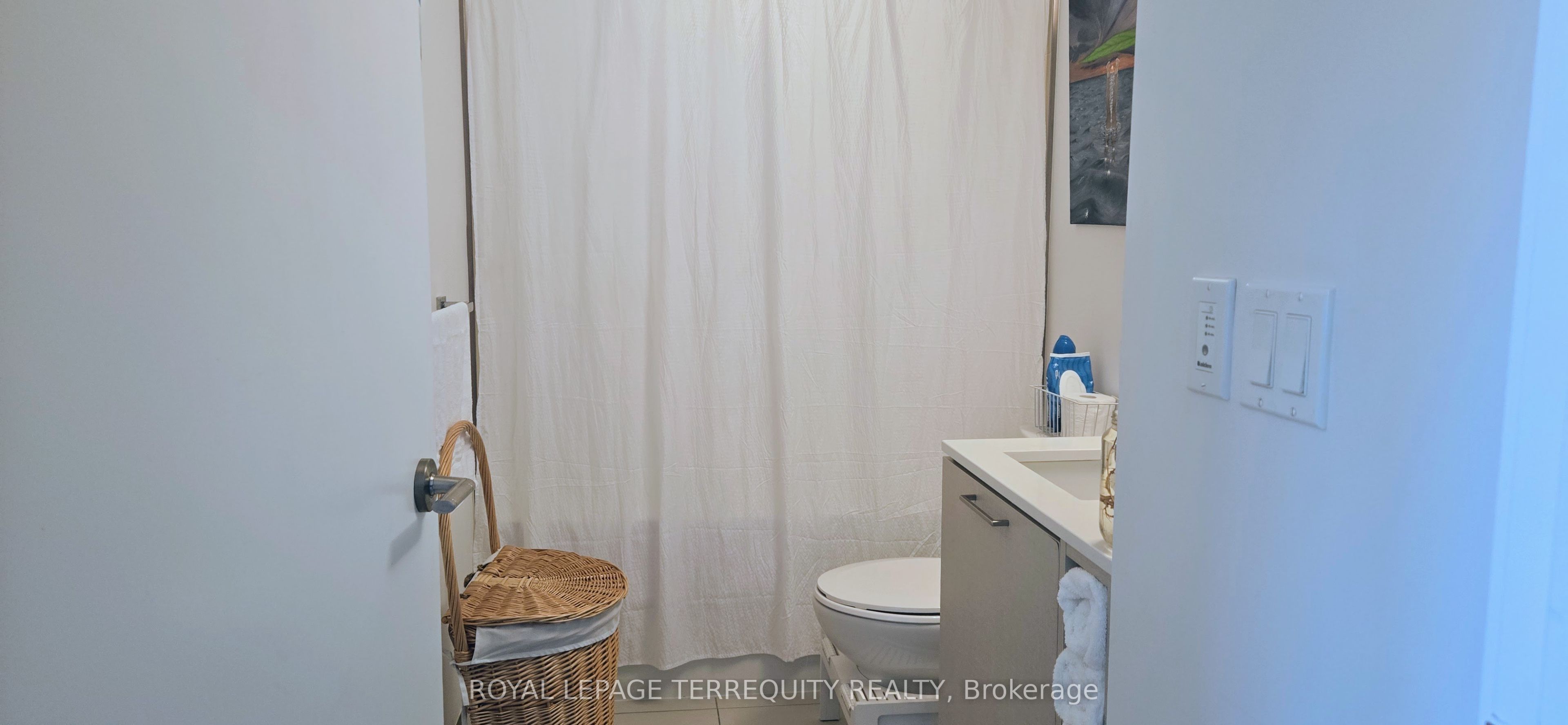 19 Western Battery Road 1511 Property Photo 8