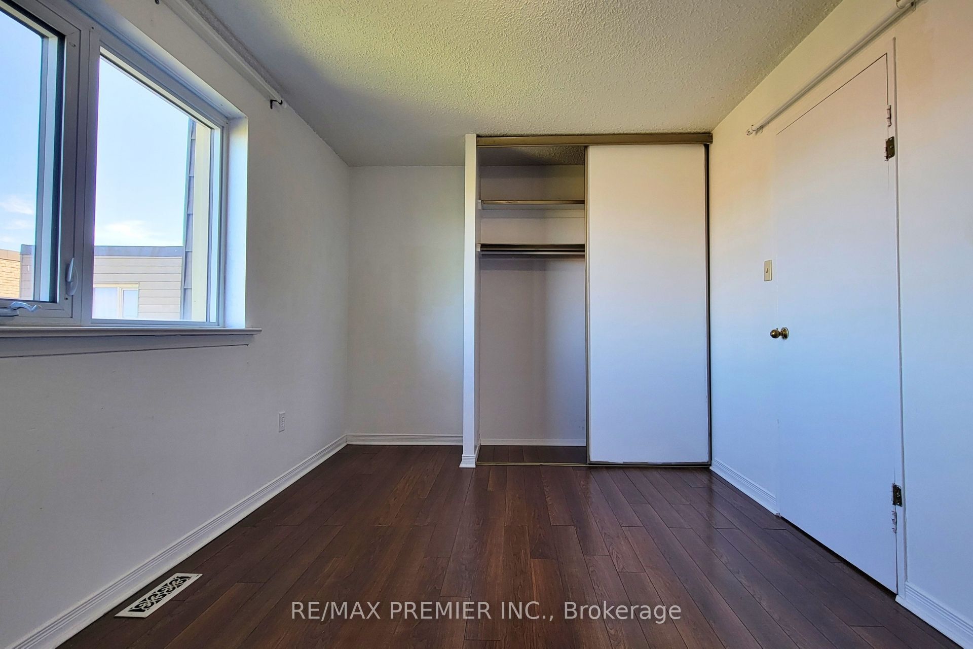4005 Don Mills Road 345 Property Photo 24