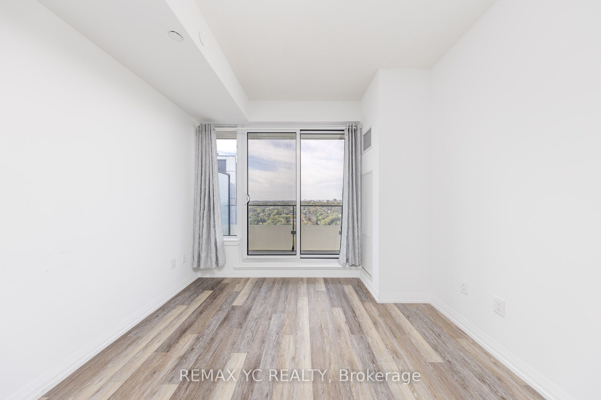 75 Canterbury Place 2110 Property Photo 10