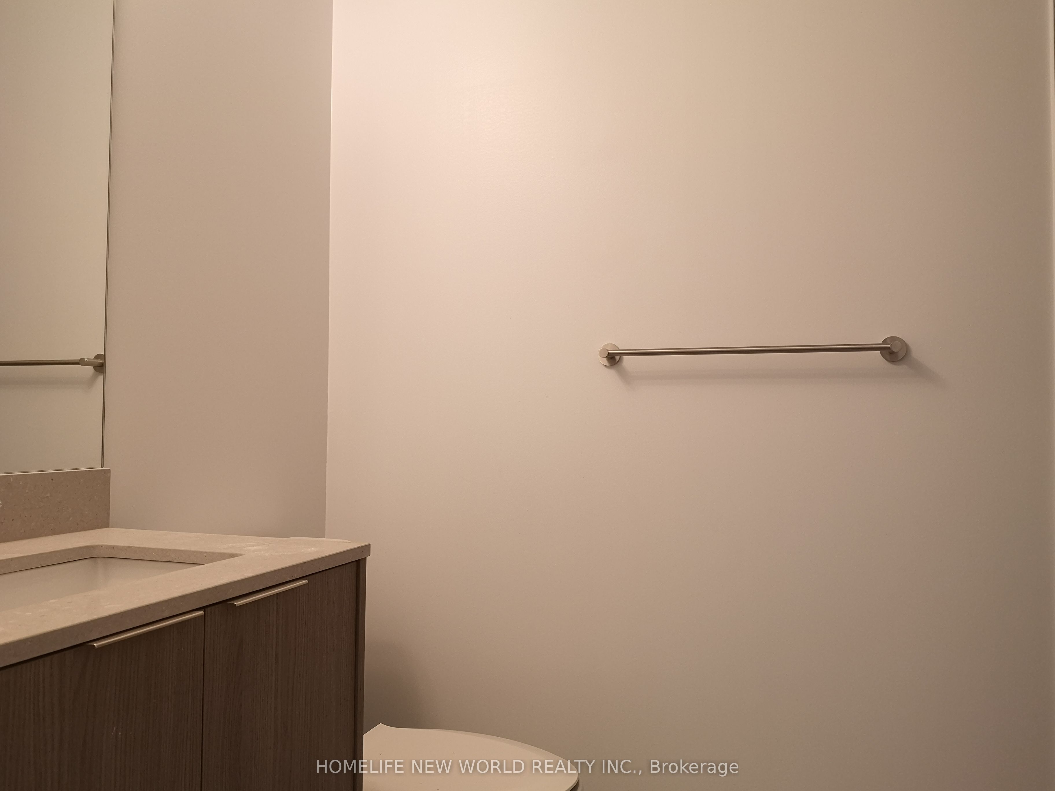 36 Forest Manor Road 105 Property Photo 6