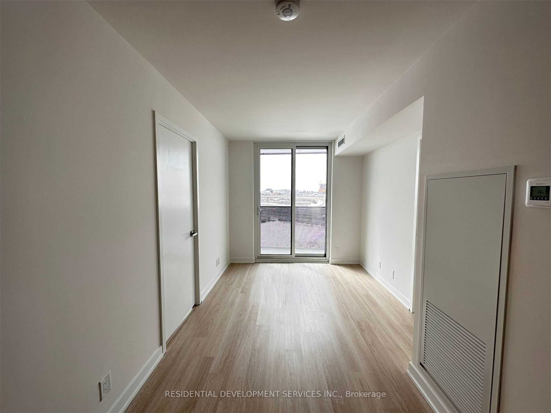 30 Tretti Way 514 Property Photo 5