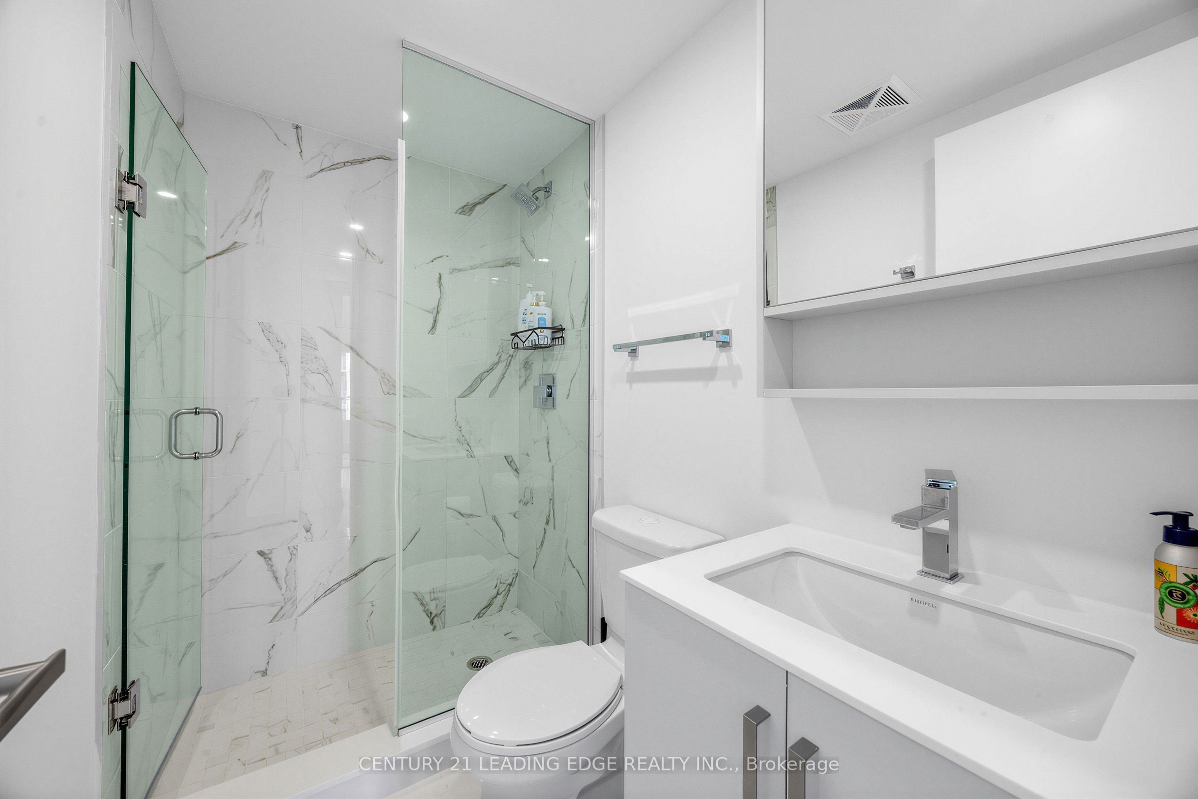 88 Queen Street E 1602 Property Photo 22