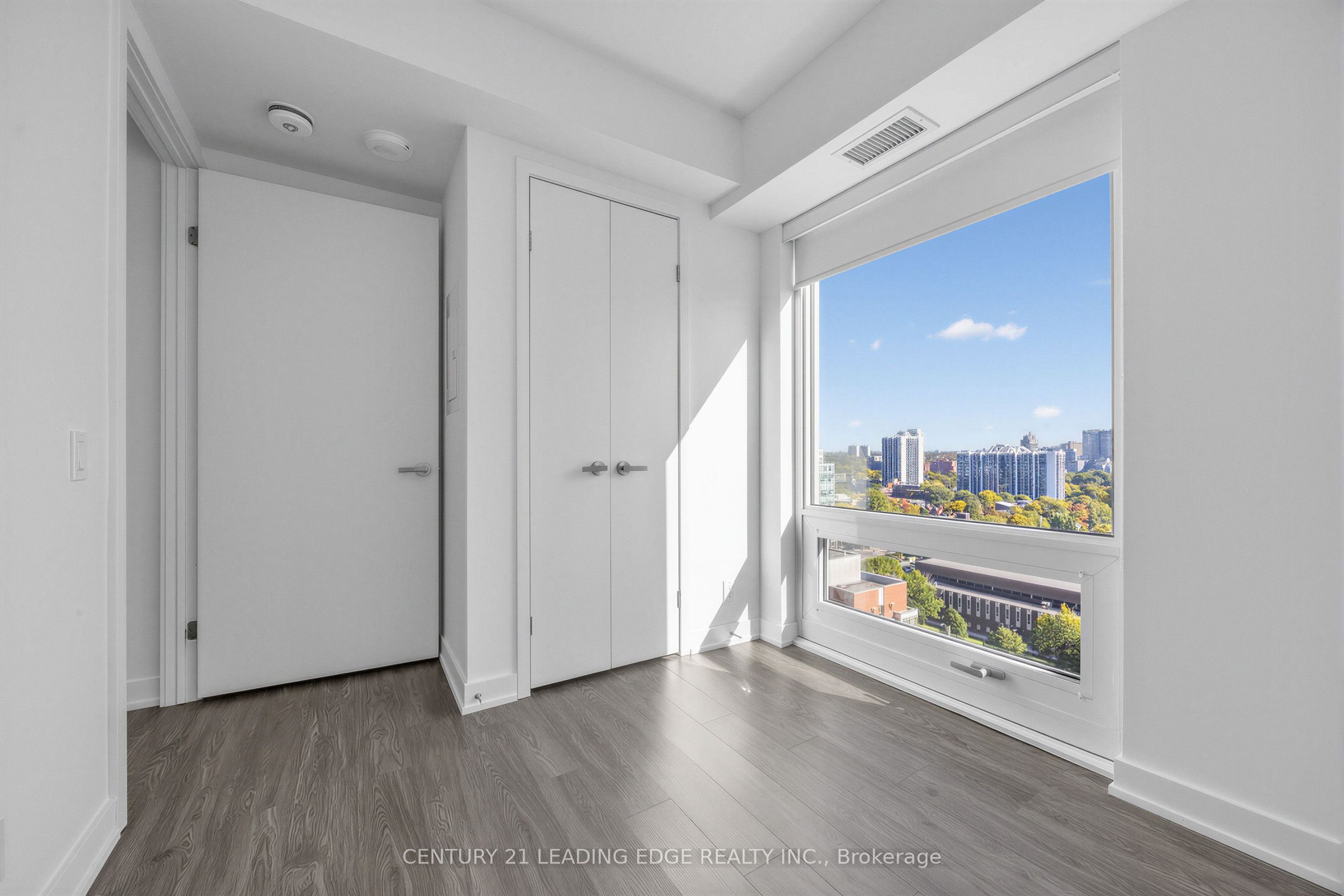 88 Queen Street E 1602 Property Photo 24