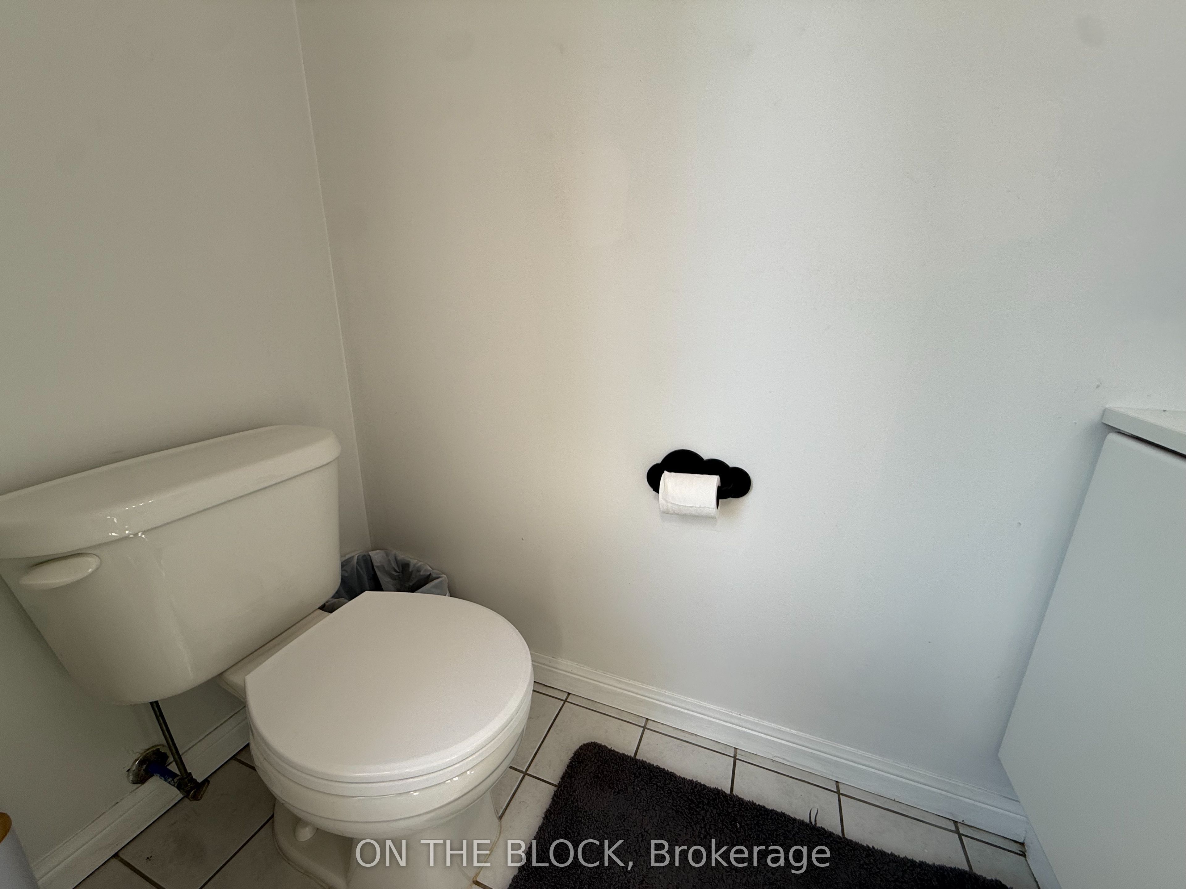 28 Douro Street 223 Property Photo 11