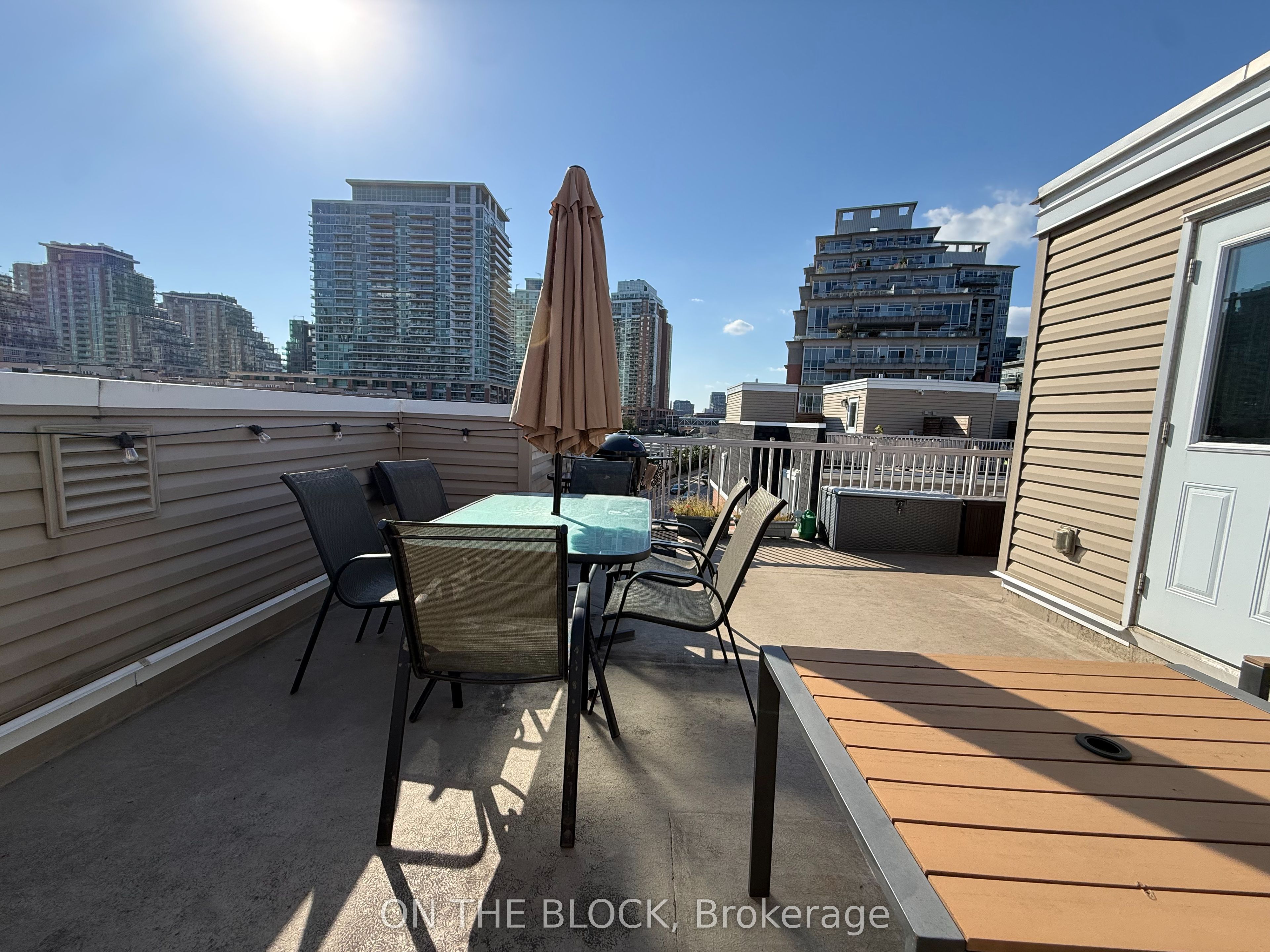 28 Douro Street 223 Property Photo 25