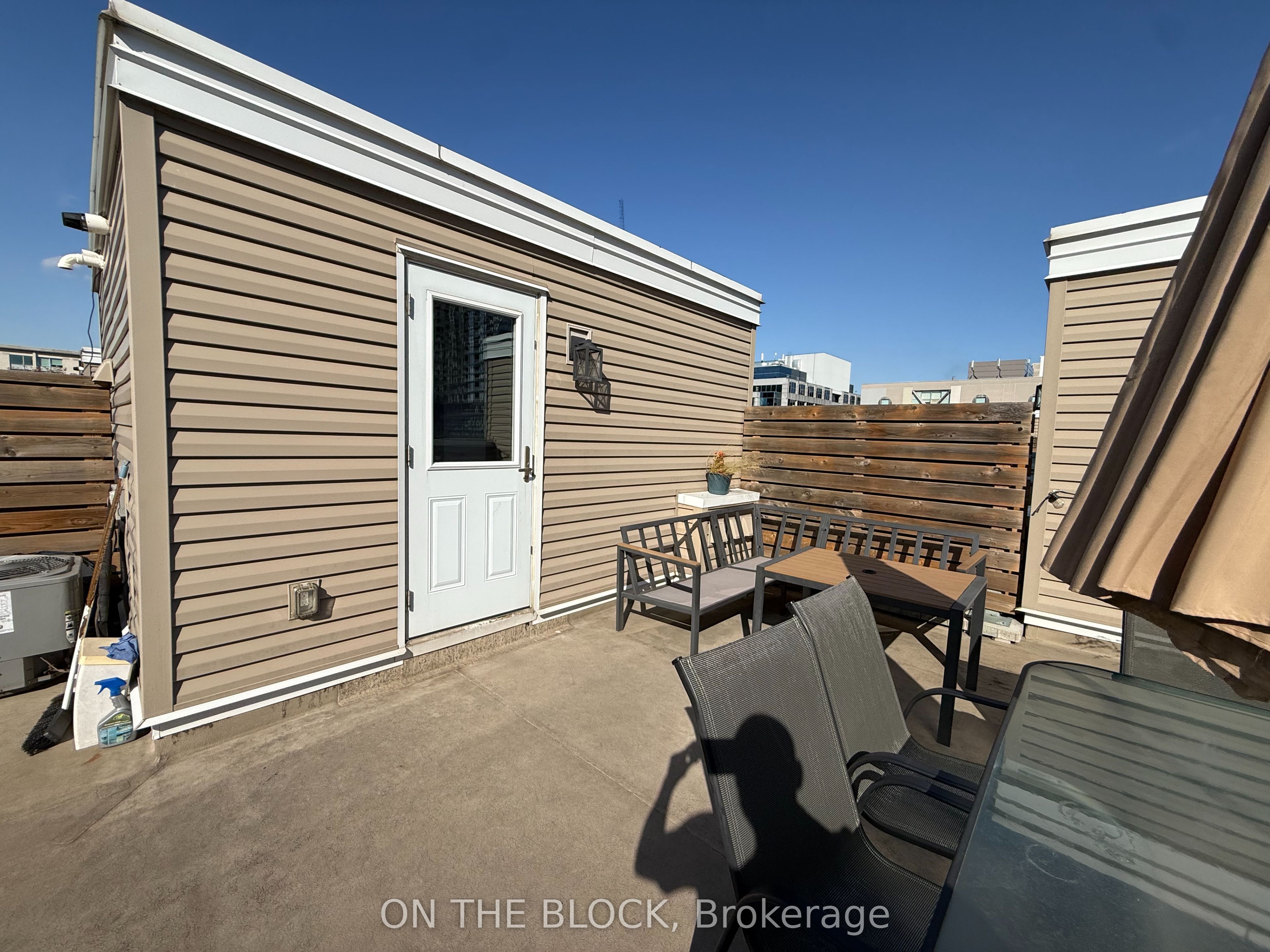 28 Douro Street 223 Property Photo 27