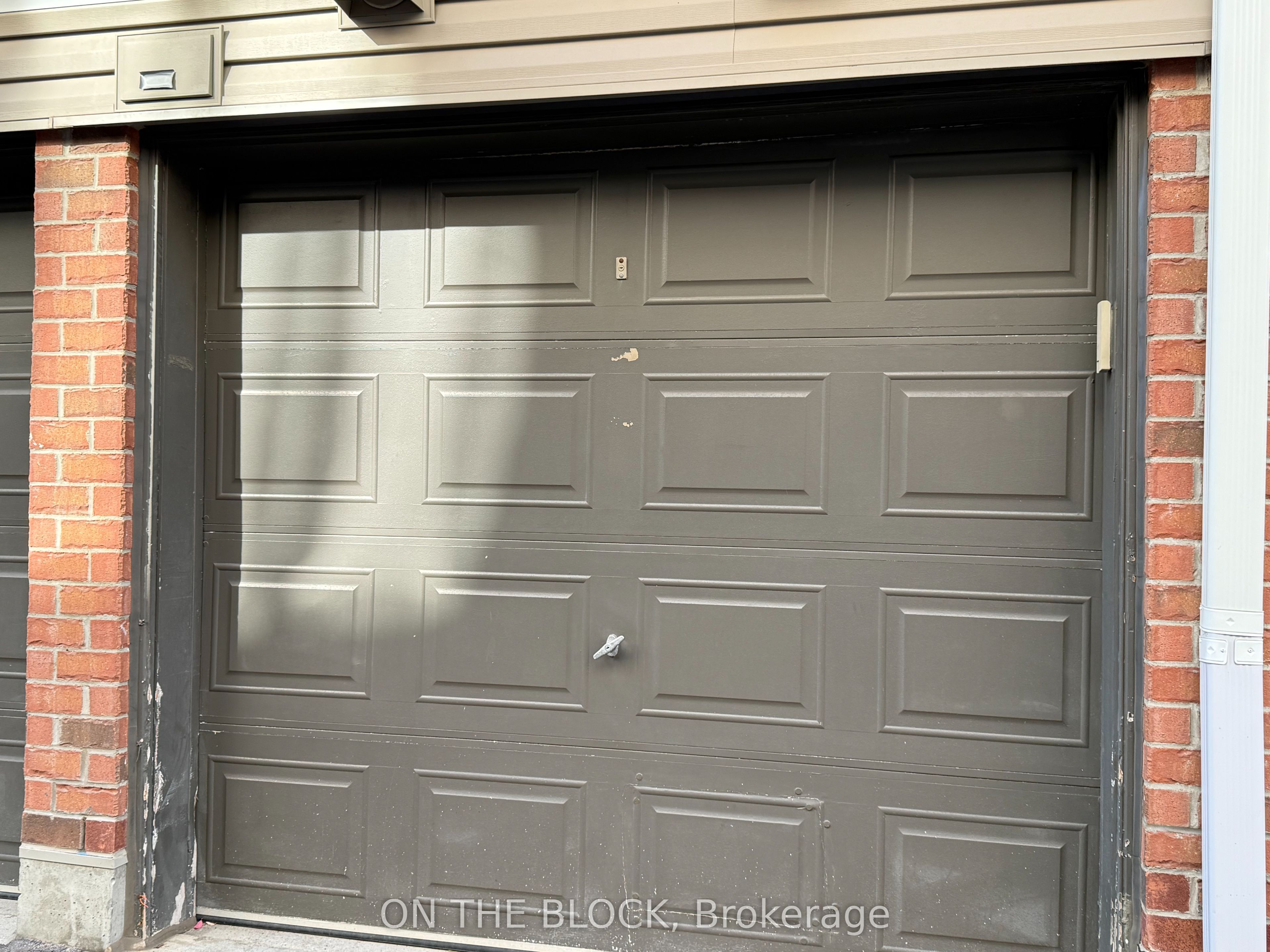 28 Douro Street 223 Property Photo 36