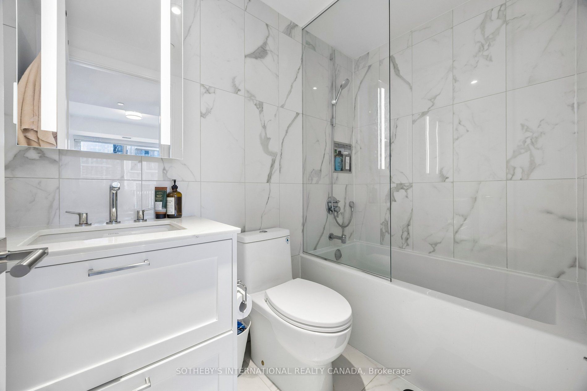 155 Merchants' Wharf 323 Property Photo 26