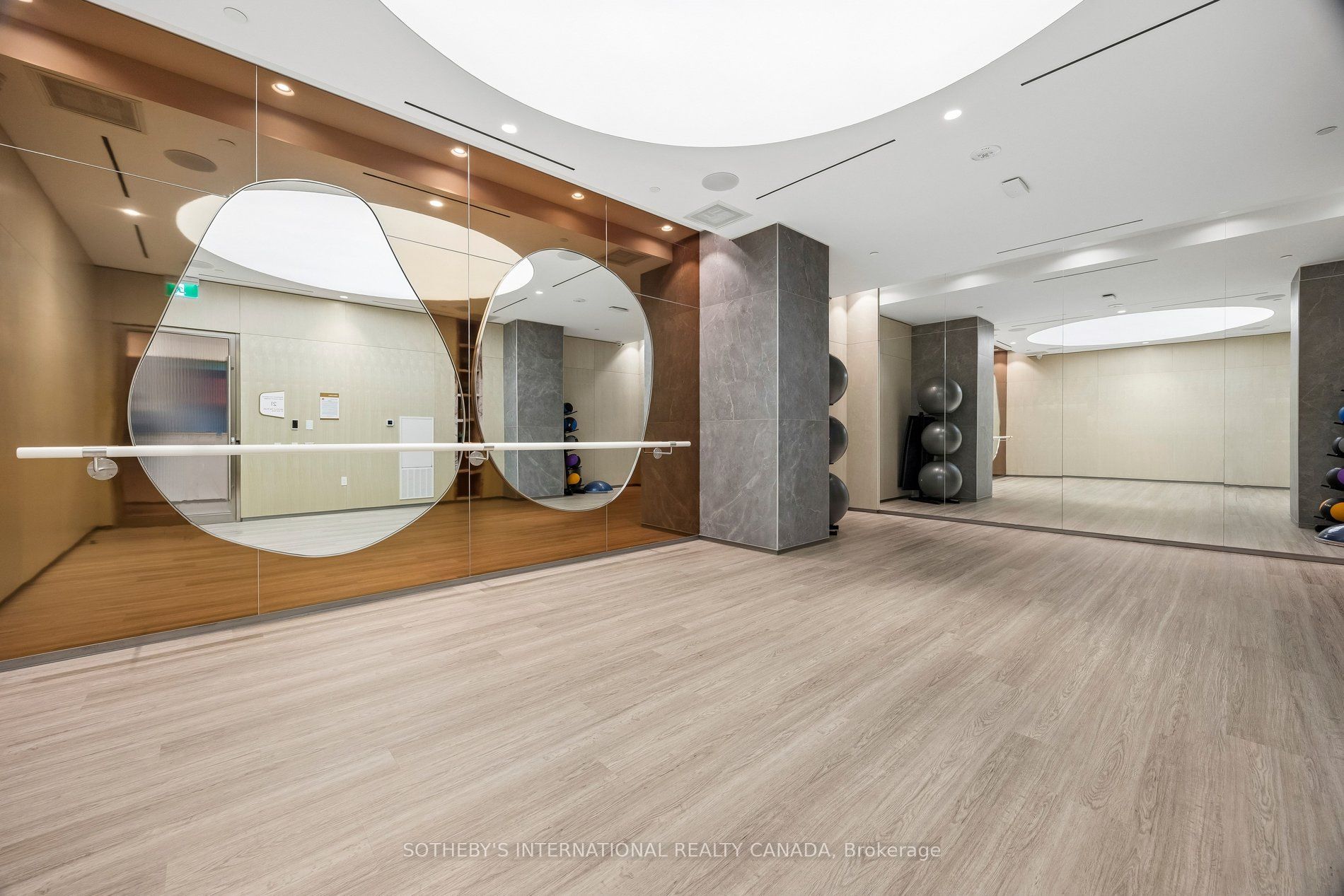 155 Merchants' Wharf 323 Property Photo 28