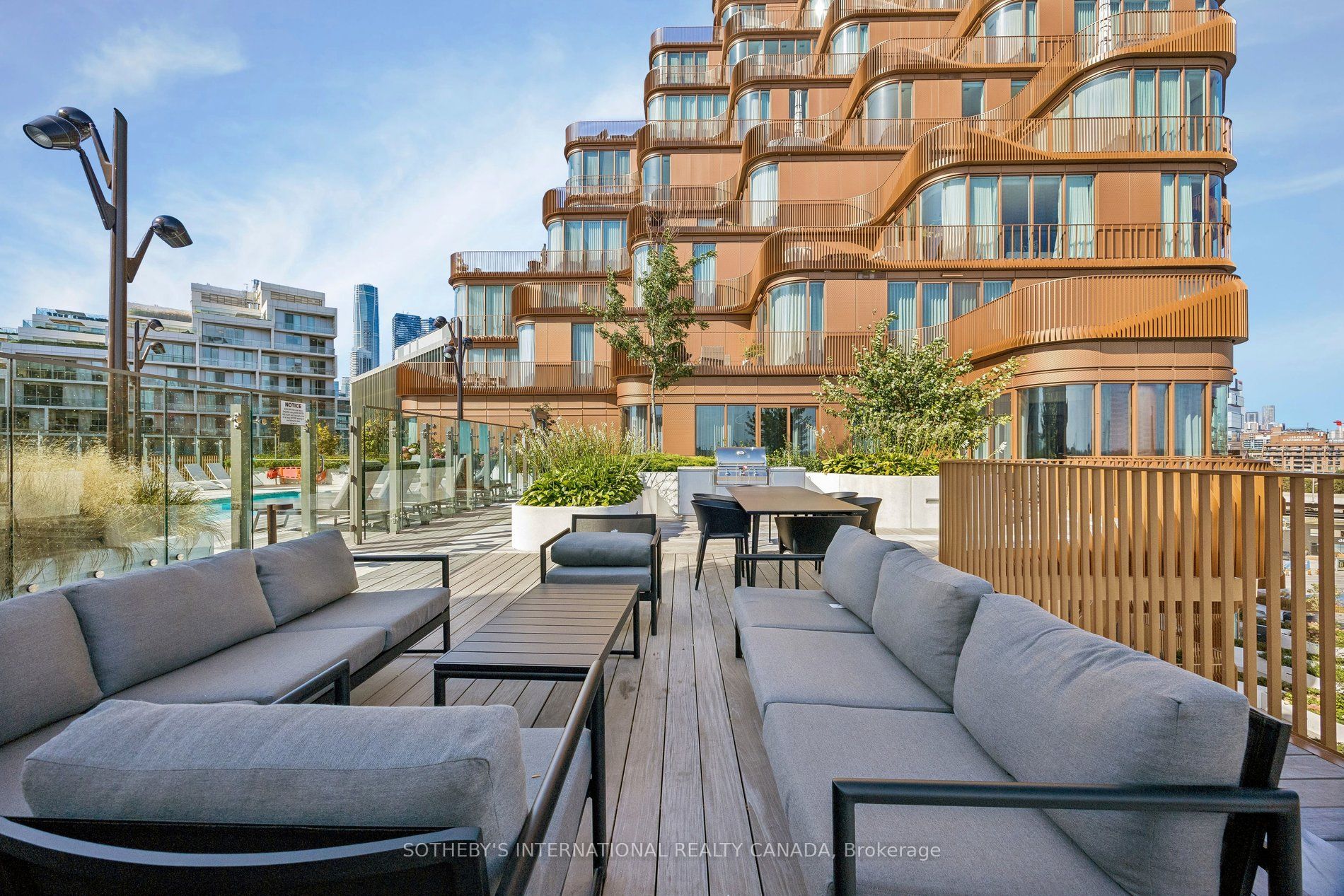 155 Merchants' Wharf 323 Property Photo 36