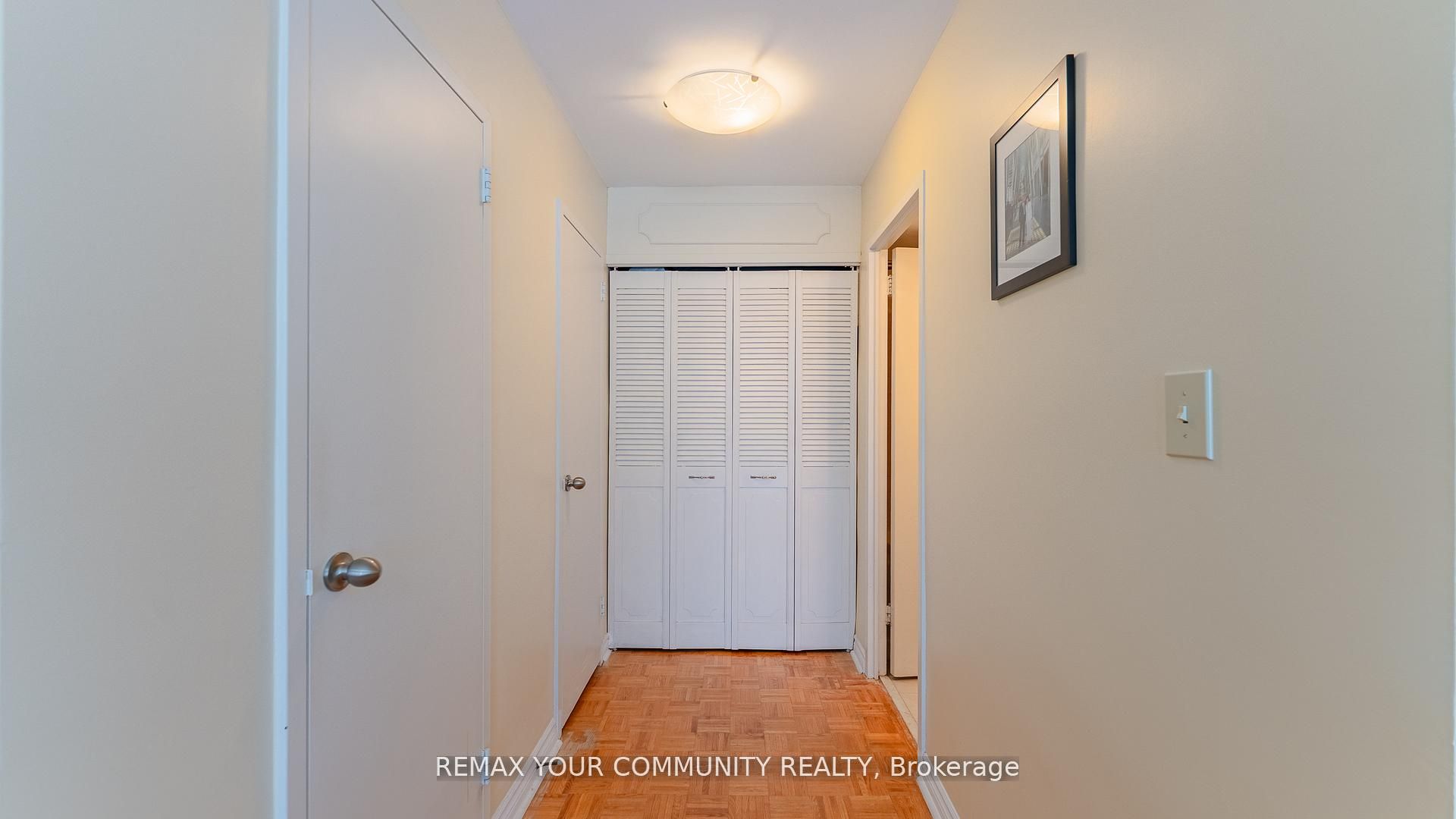 115 Antibes Drive 702 Property Photo 3