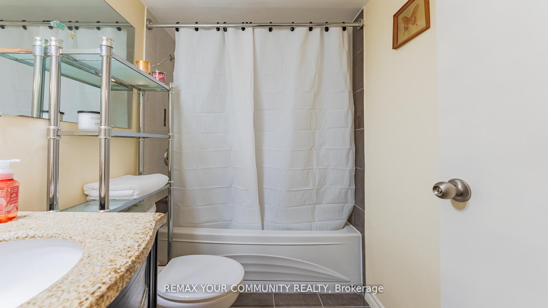 115 Antibes Drive 702 Property Photo 22