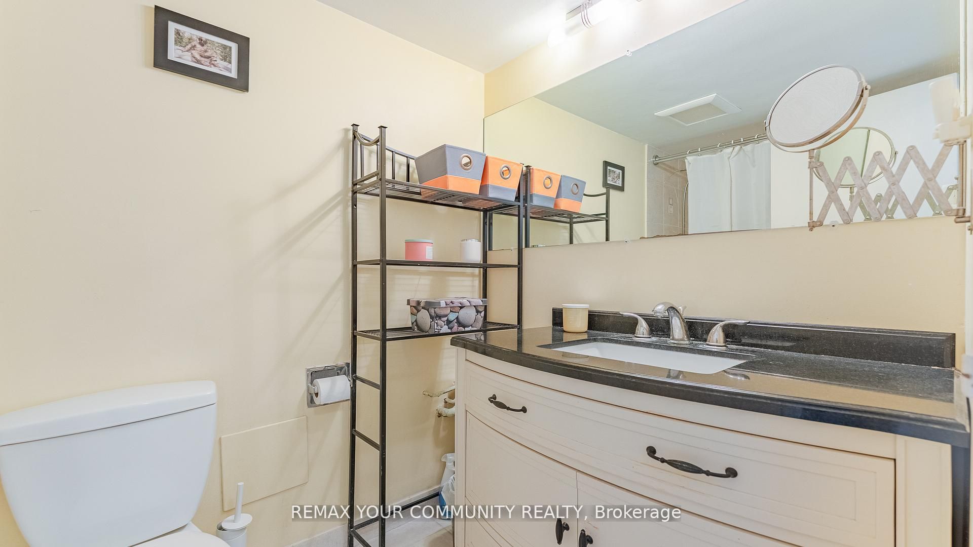 115 Antibes Drive 702 Property Photo 23