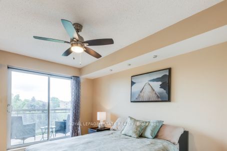 1720 Eglinton Avenue E 623 Property Photo 10