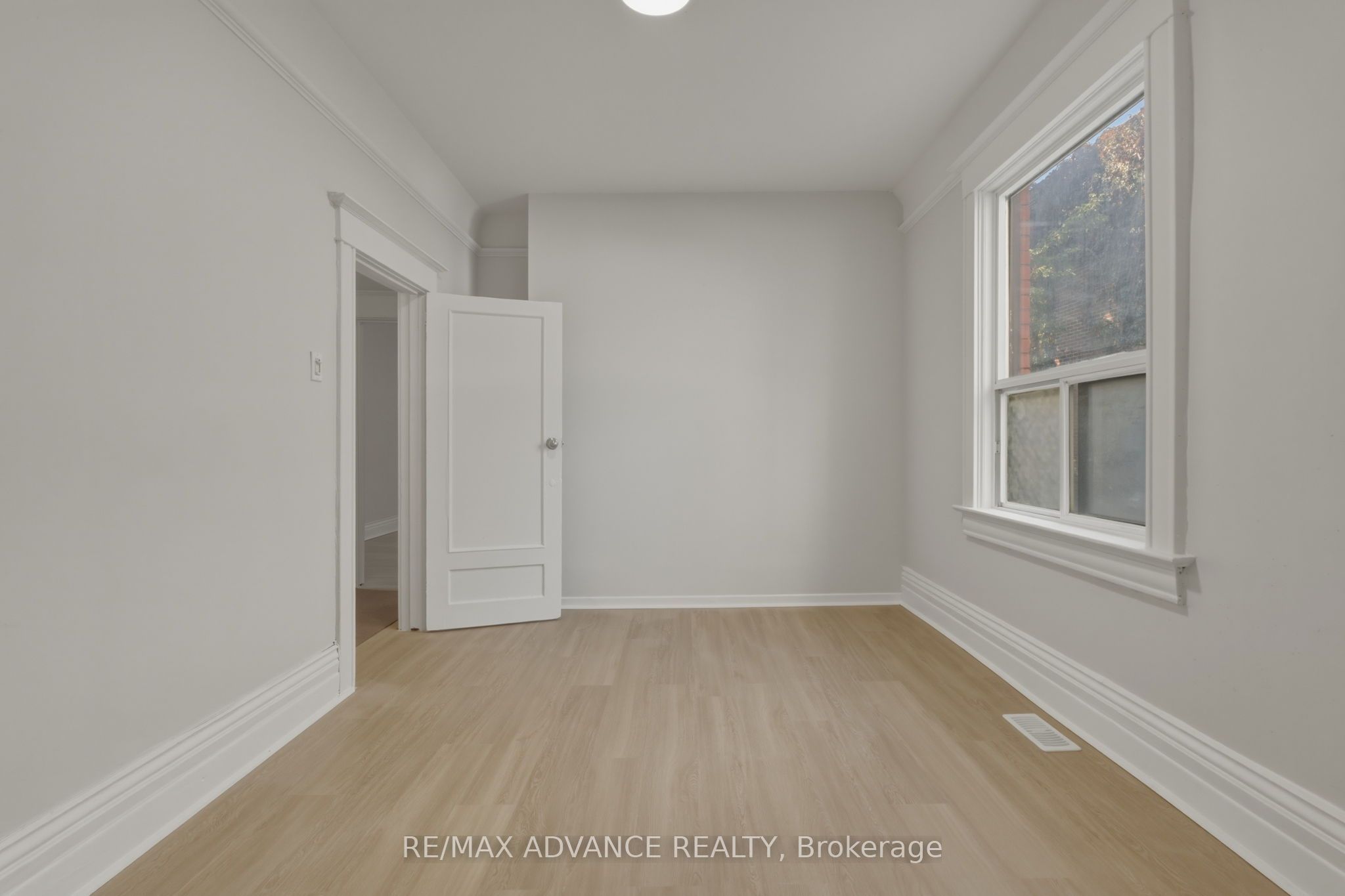 82a Augusta Avenue Property Photo 13