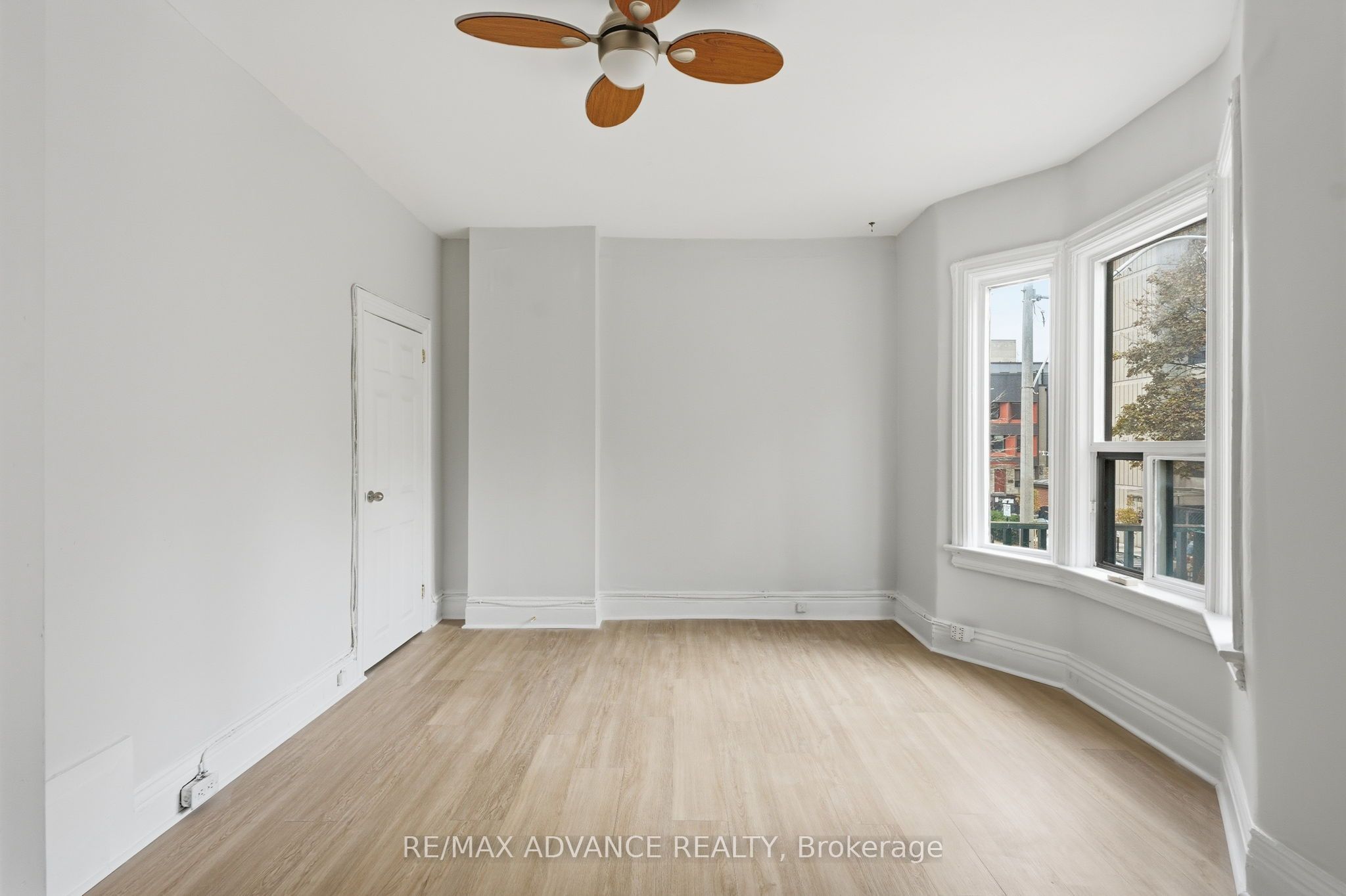 82a Augusta Avenue Property Photo 22