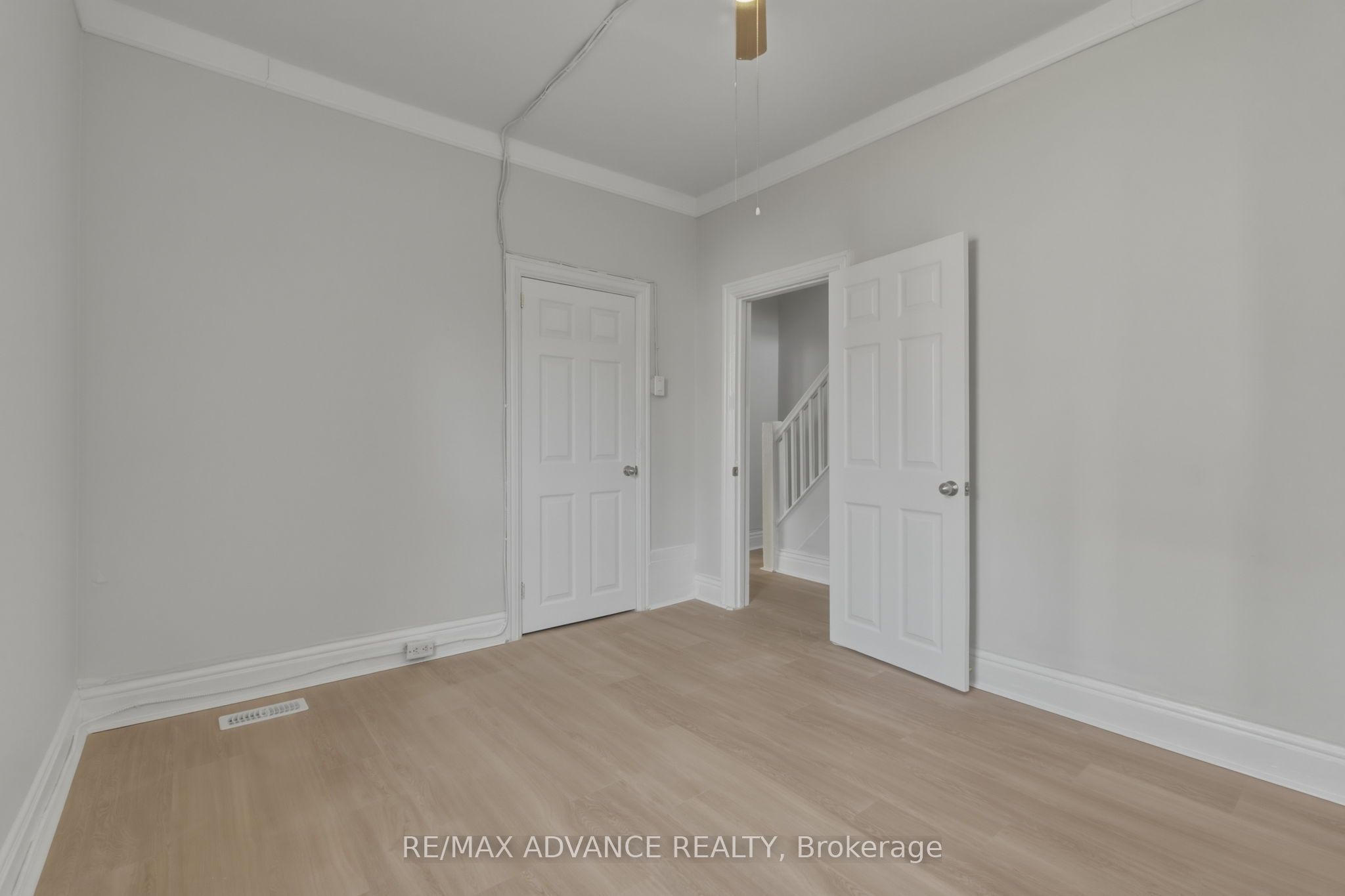 82a Augusta Avenue Property Photo 24