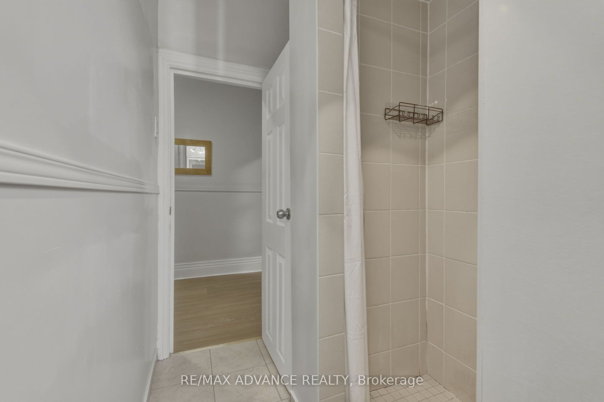 82a Augusta Avenue Property Photo 30
