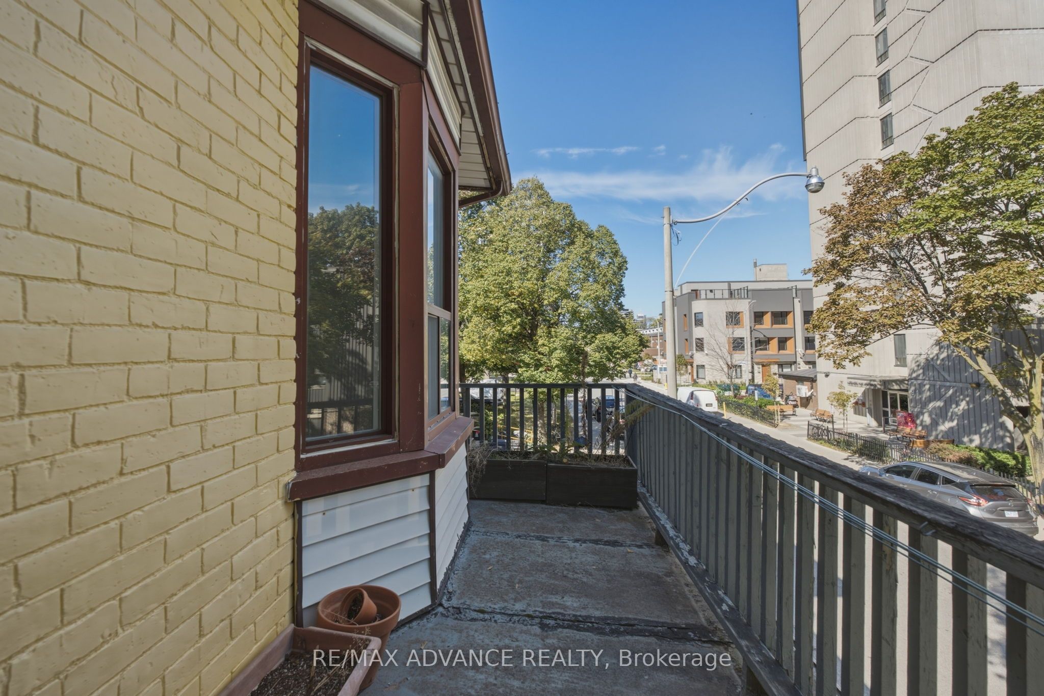 82a Augusta Avenue Property Photo 32