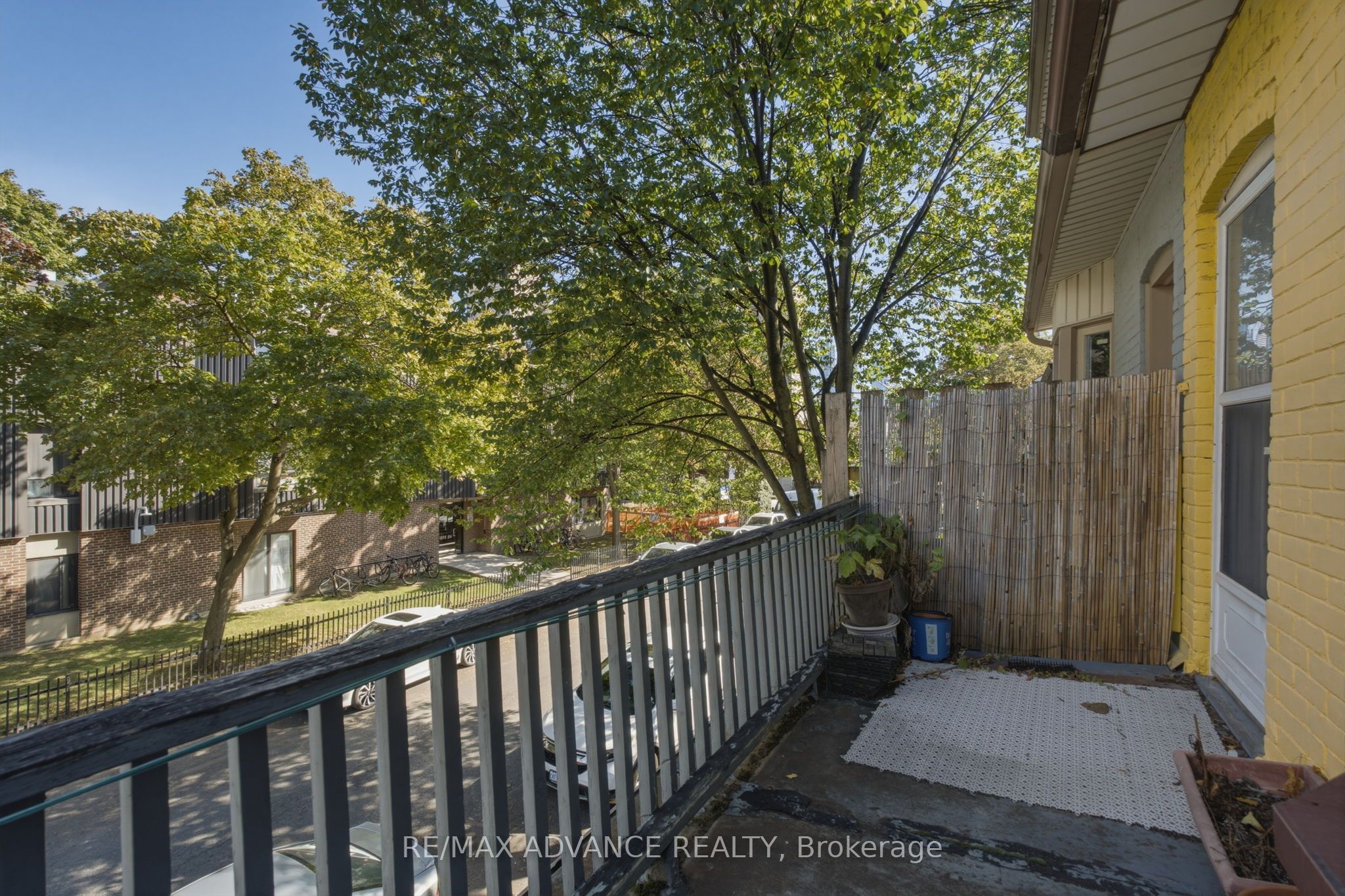 82a Augusta Avenue Property Photo 33
