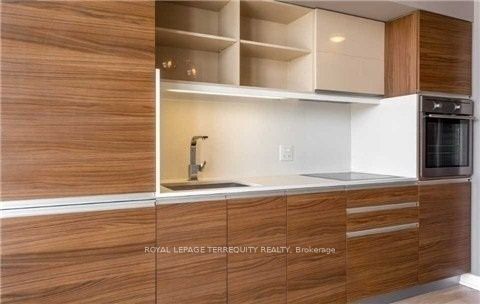 8 Gladstone Avenue 509 Property Photo 5