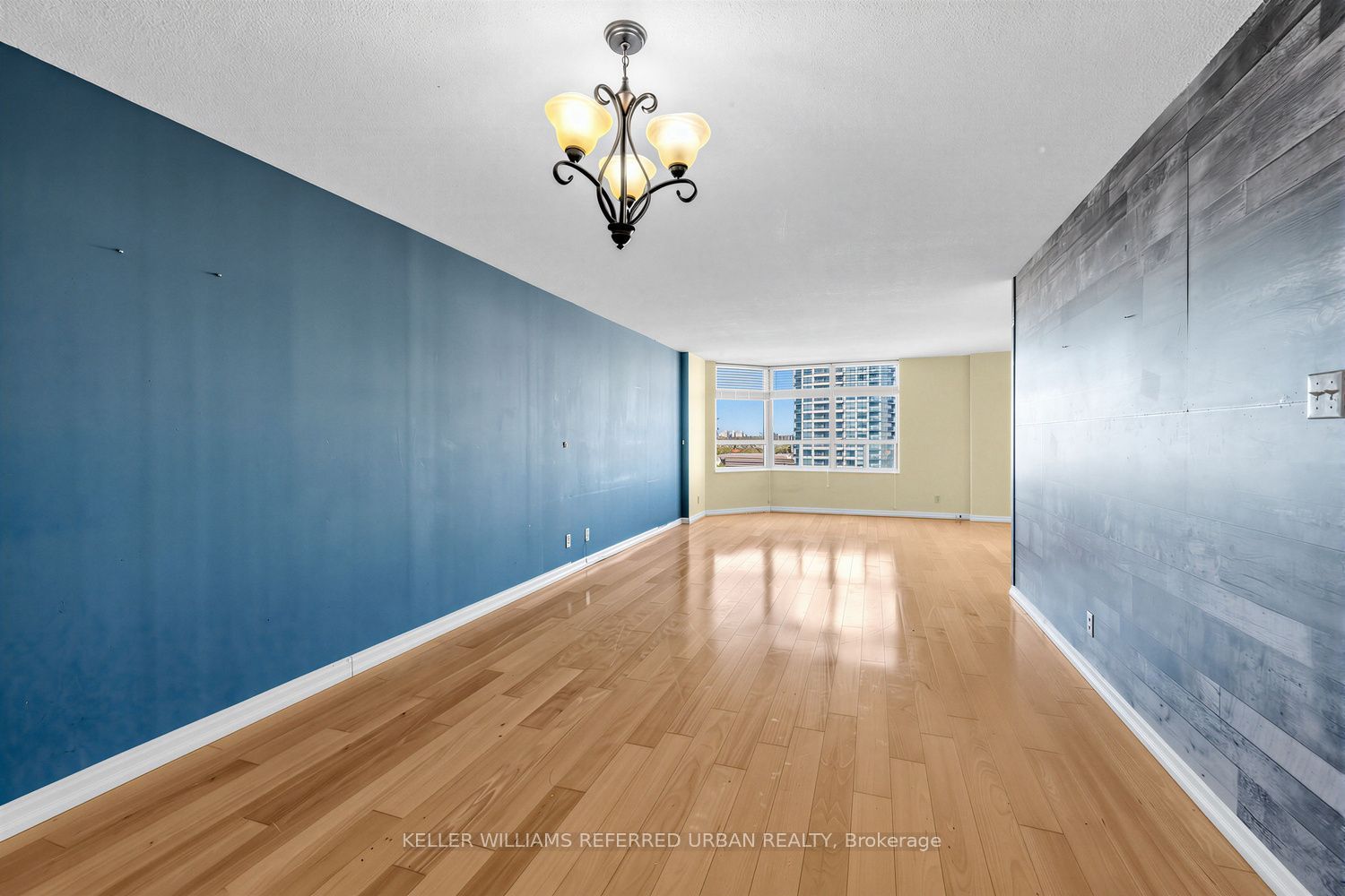 215 Wynford Drive 2307 Property Photo 6