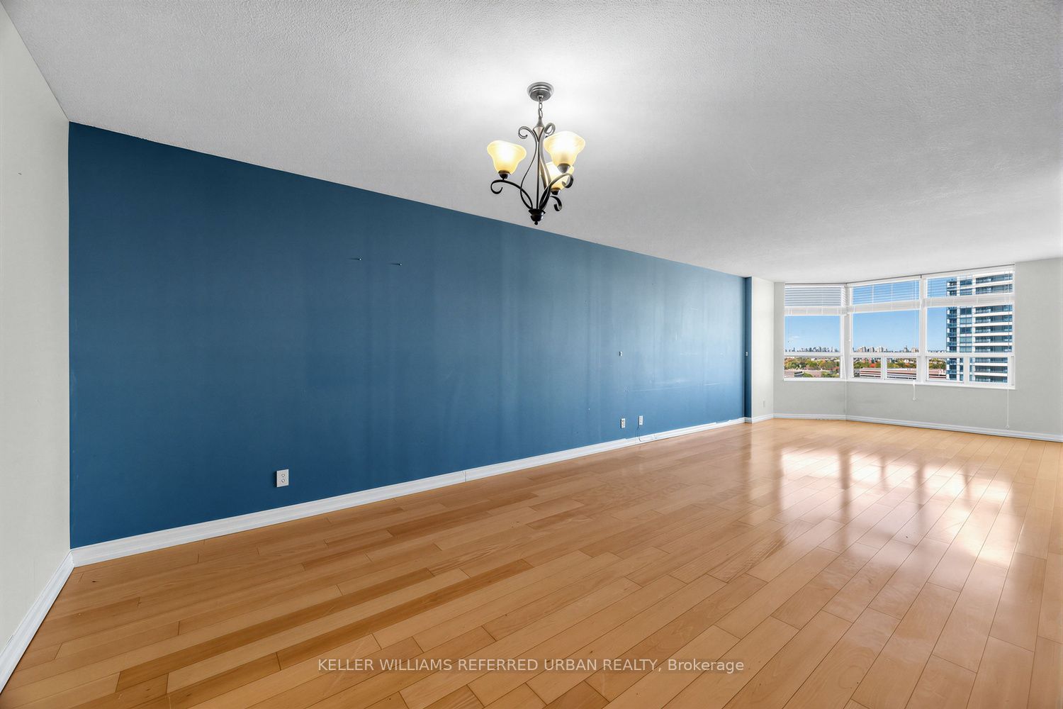 215 Wynford Drive 2307 Property Photo 8