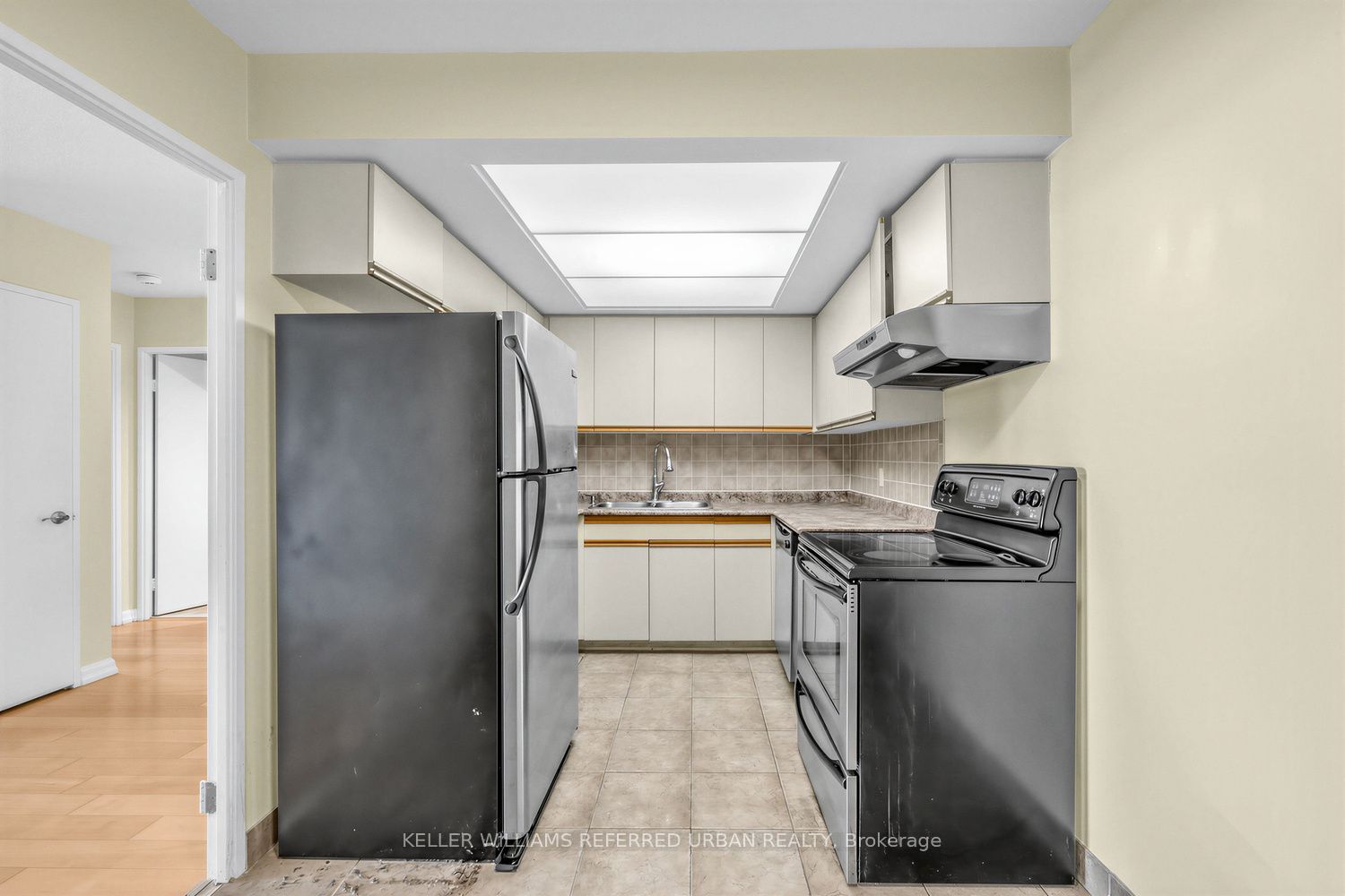 215 Wynford Drive 2307 Property Photo 14