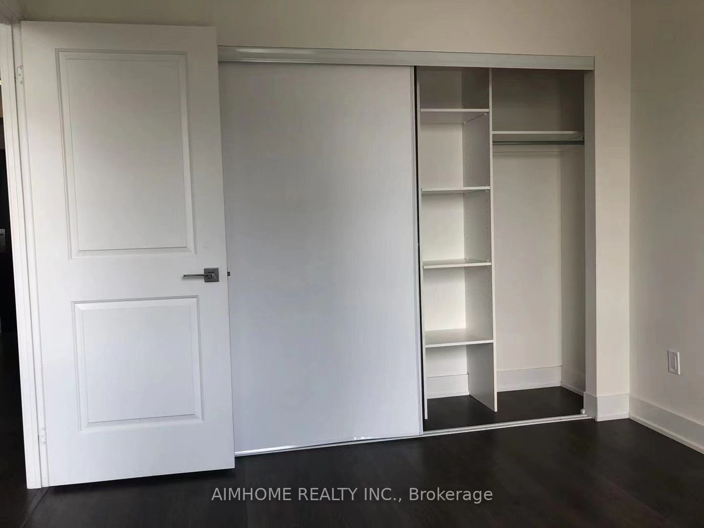 88 Sheppard Avenue E 1906 Property Photo 15