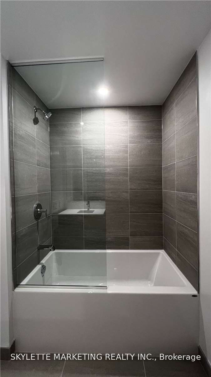 50 Power Street 604 Property Photo 28