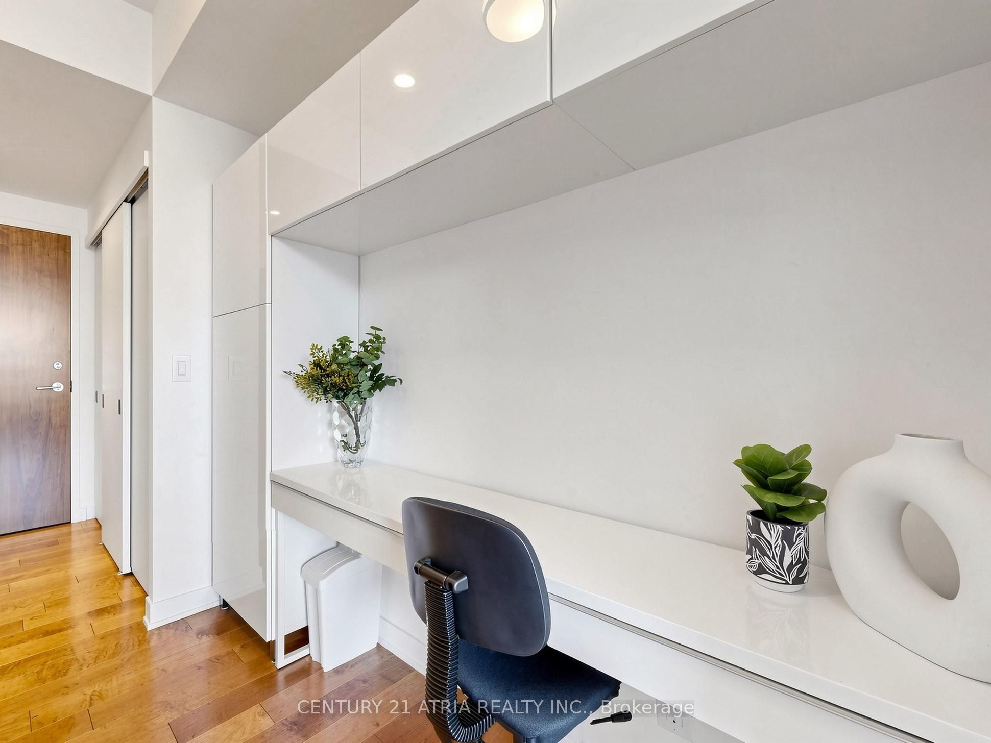 3 Market Street 410 Property Photo 7