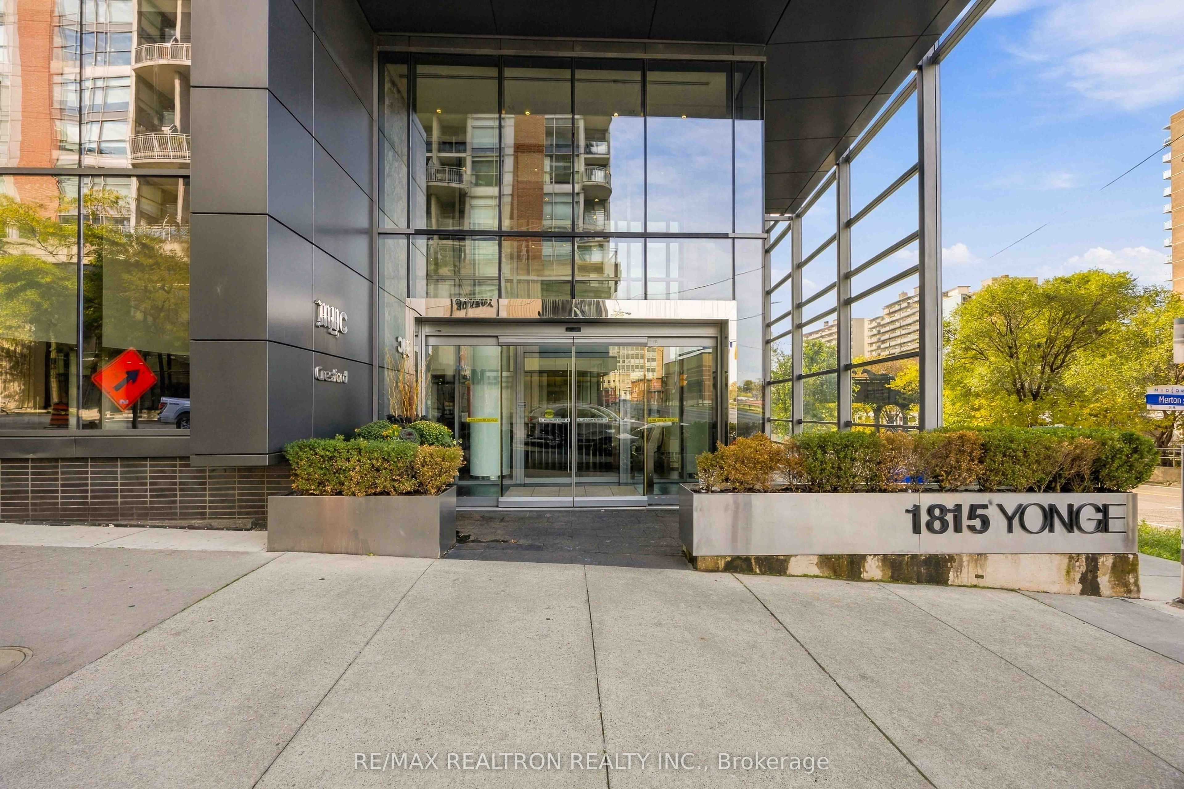 1815 Yonge Street 507 Property Photo 2