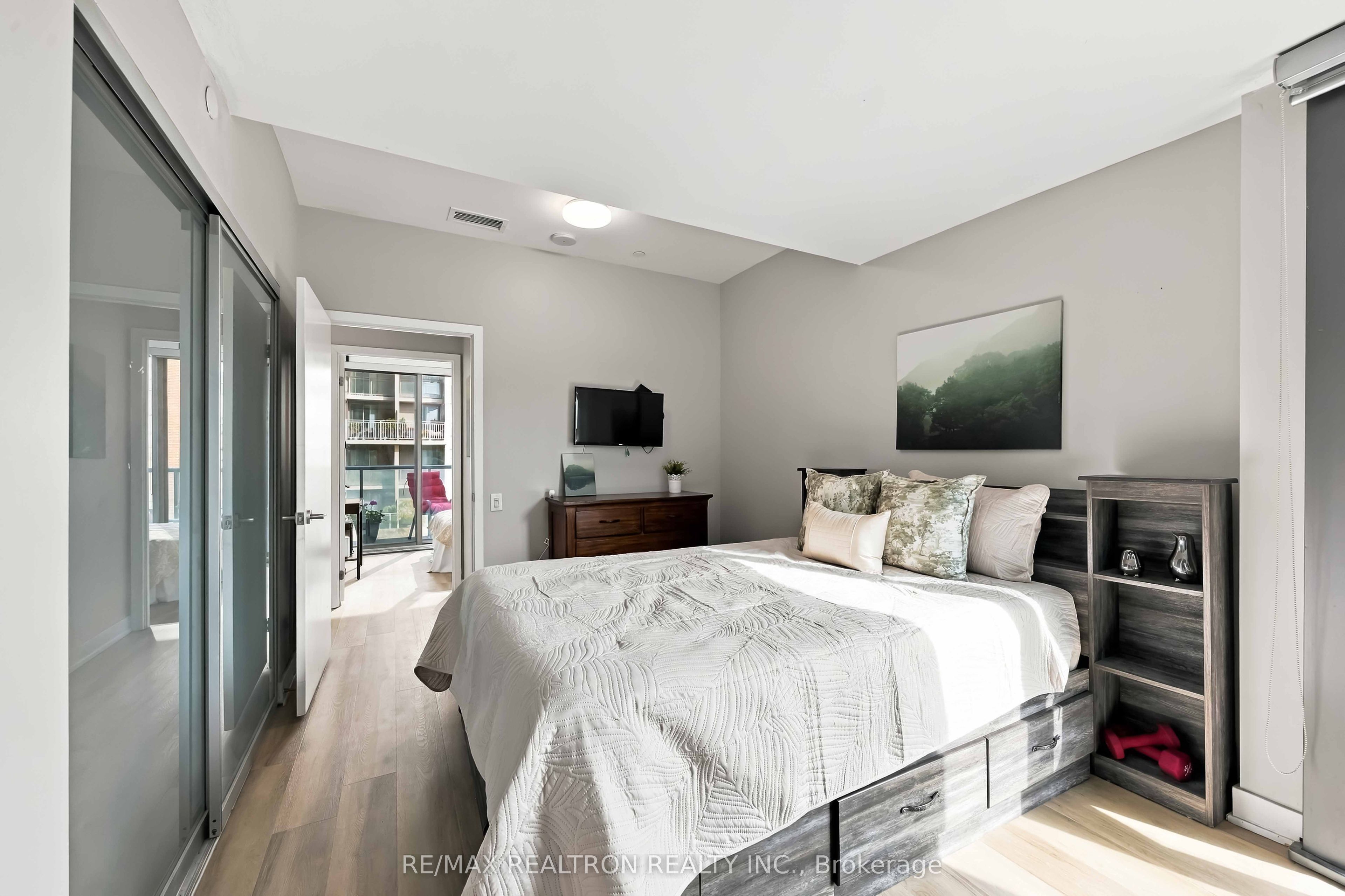 1815 Yonge Street 507 Property Photo 22