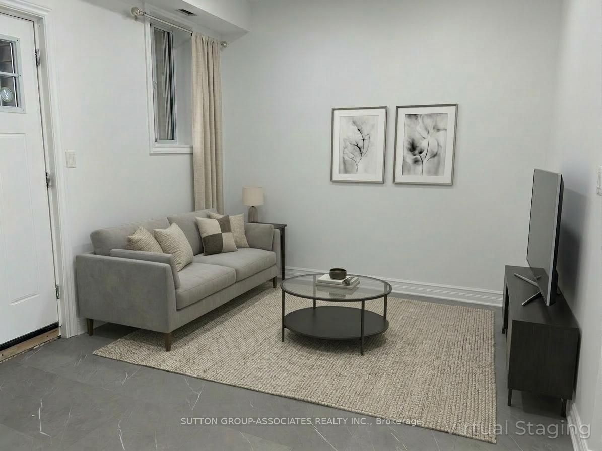 792 College Street 2nd Flr Property Photo 3