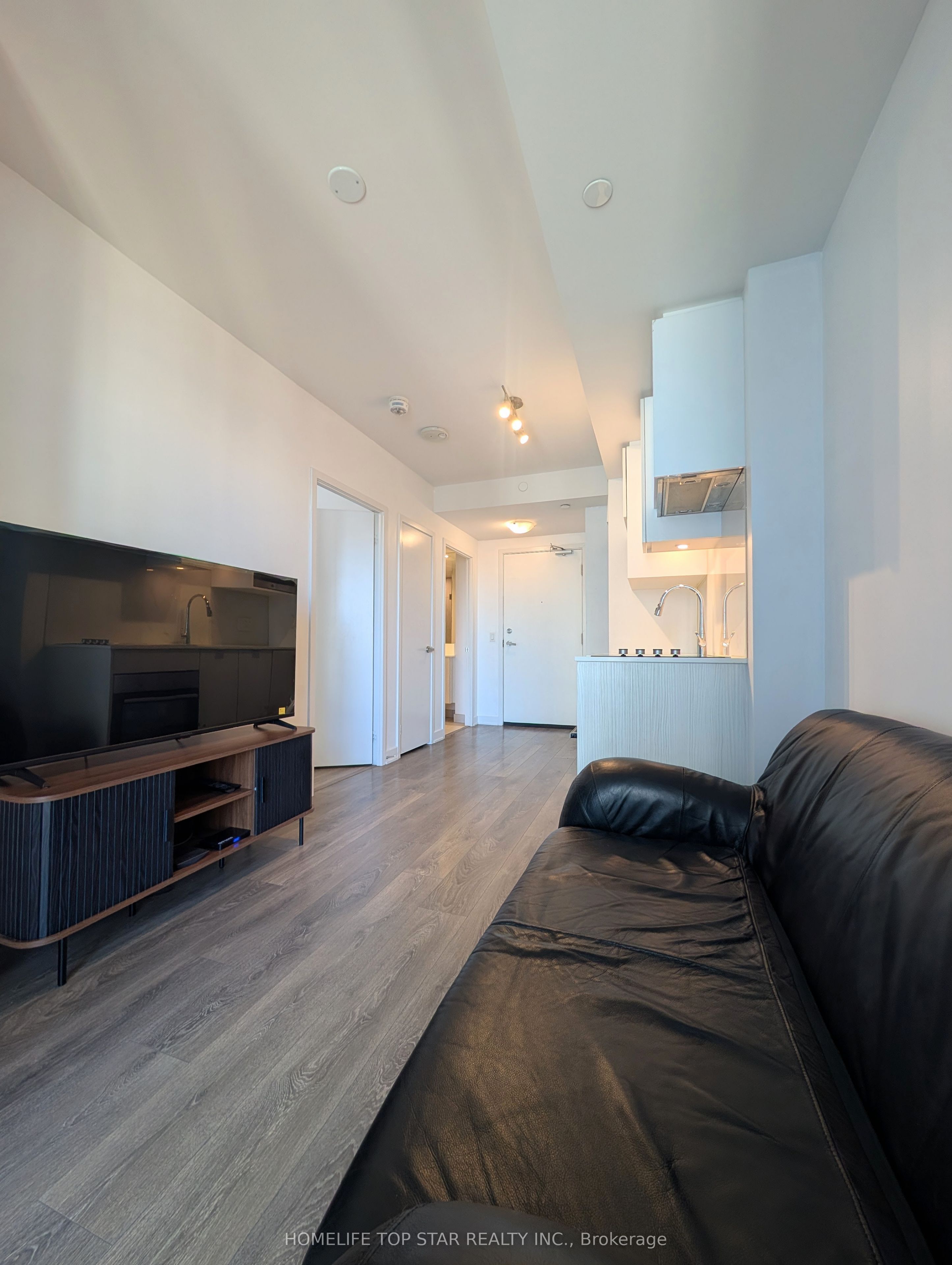 195 Nw Redpath Avenue Nw 2313 Property Photo 6