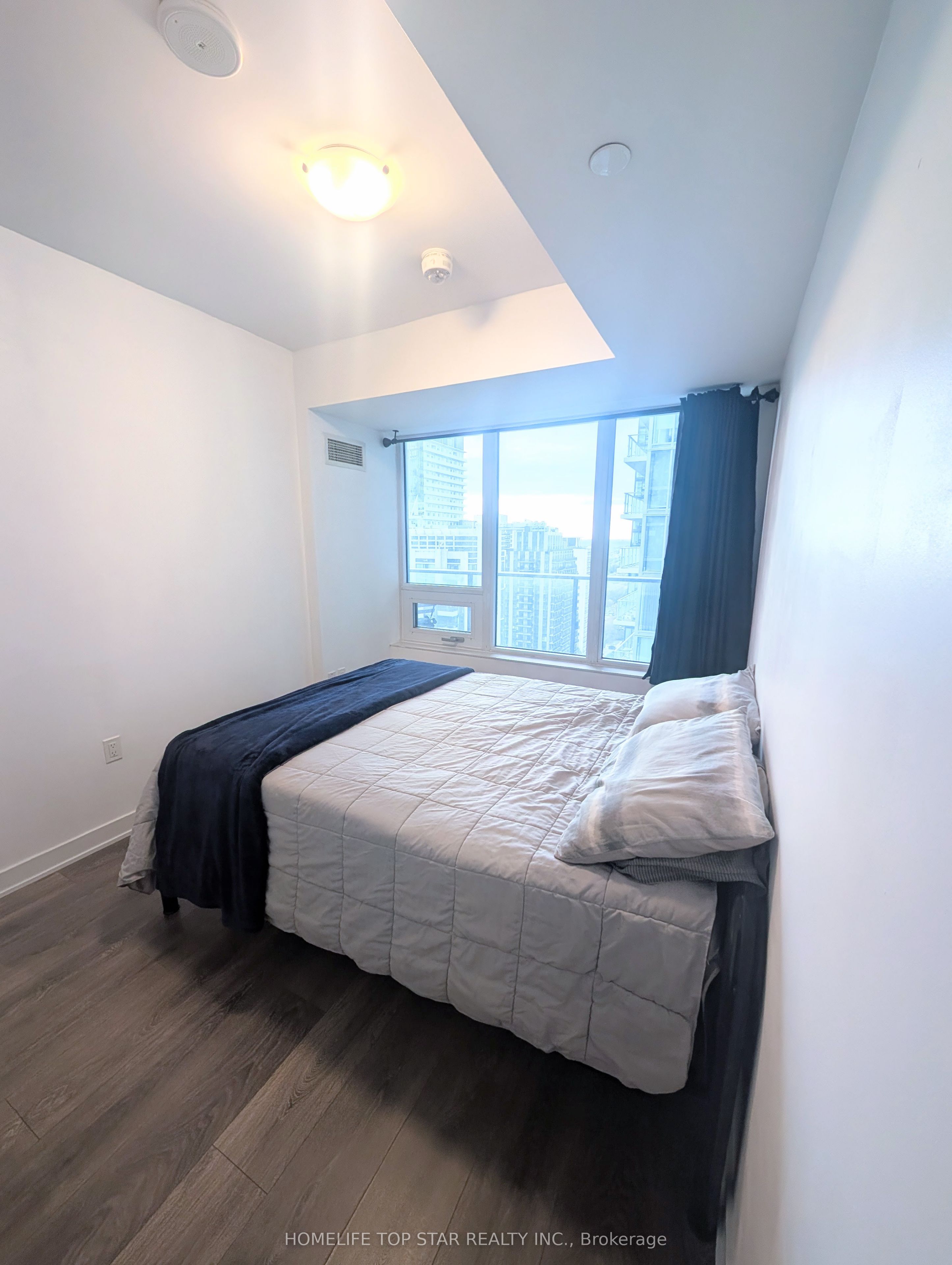195 Nw Redpath Avenue Nw 2313 Property Photo 8