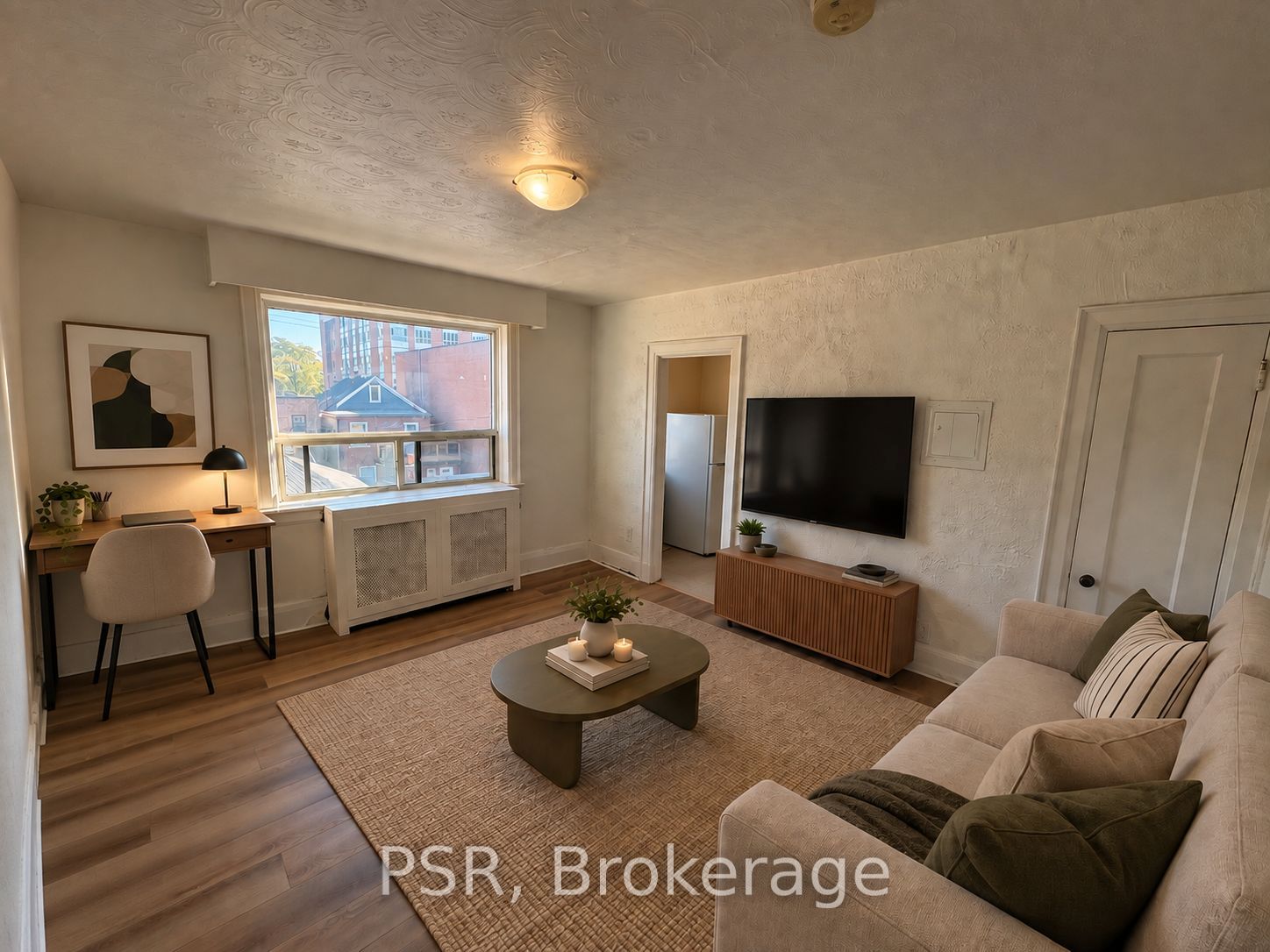105 Kenwood Avenue 307 Property Photo 3