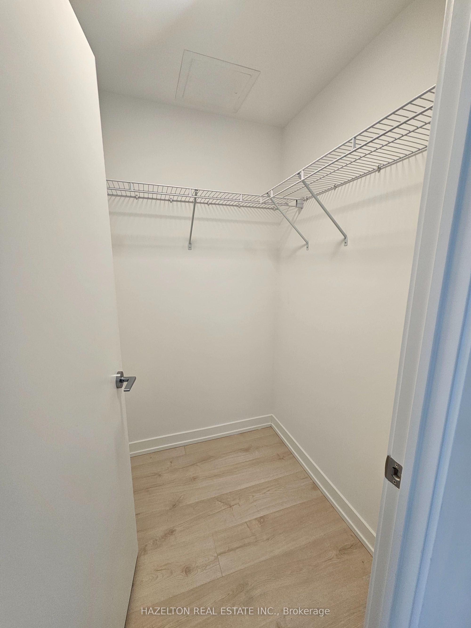 181 Sheppard Avenue E 620 Property Photo 9